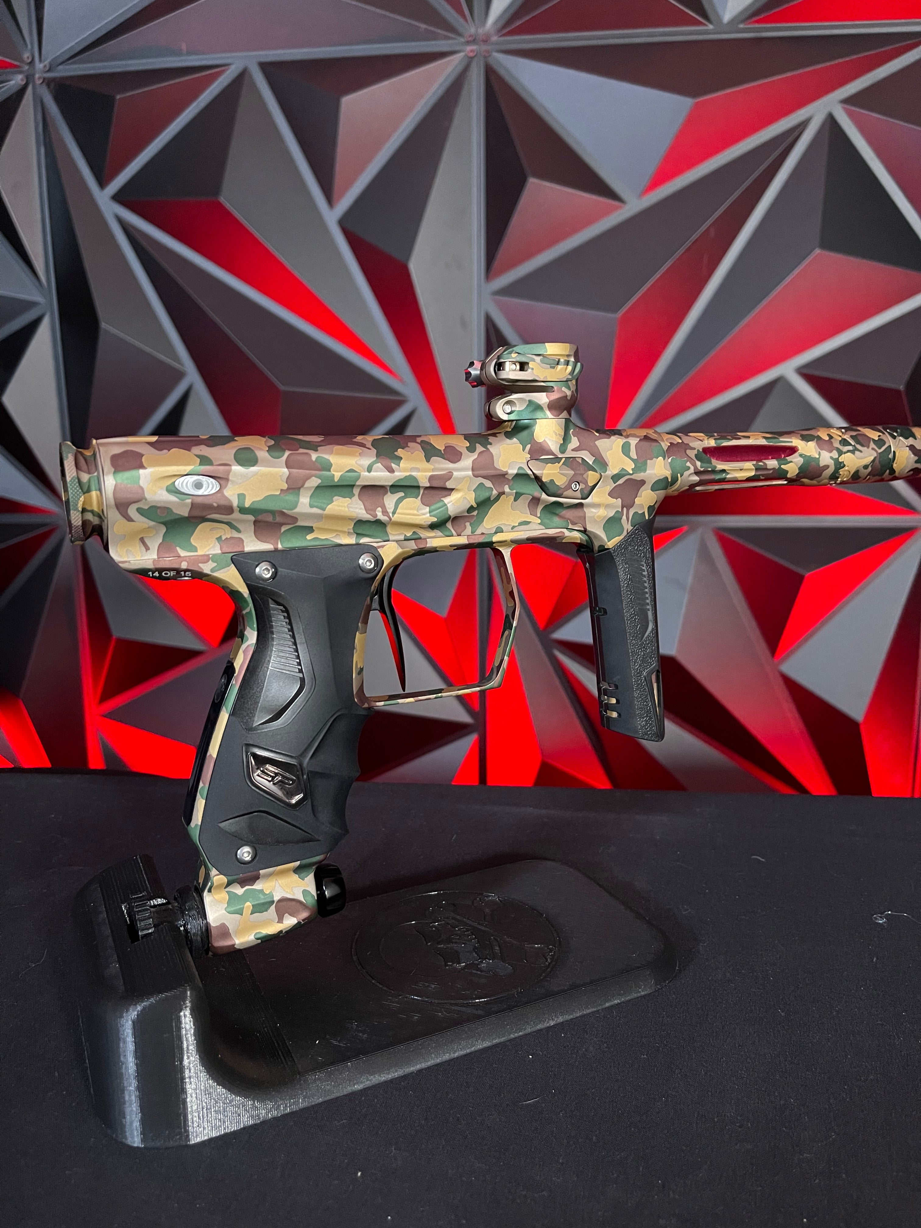 Used SP Shocker Amp Paintball Gun LE Woodland Camo 14 w/SSC Bolt Ti