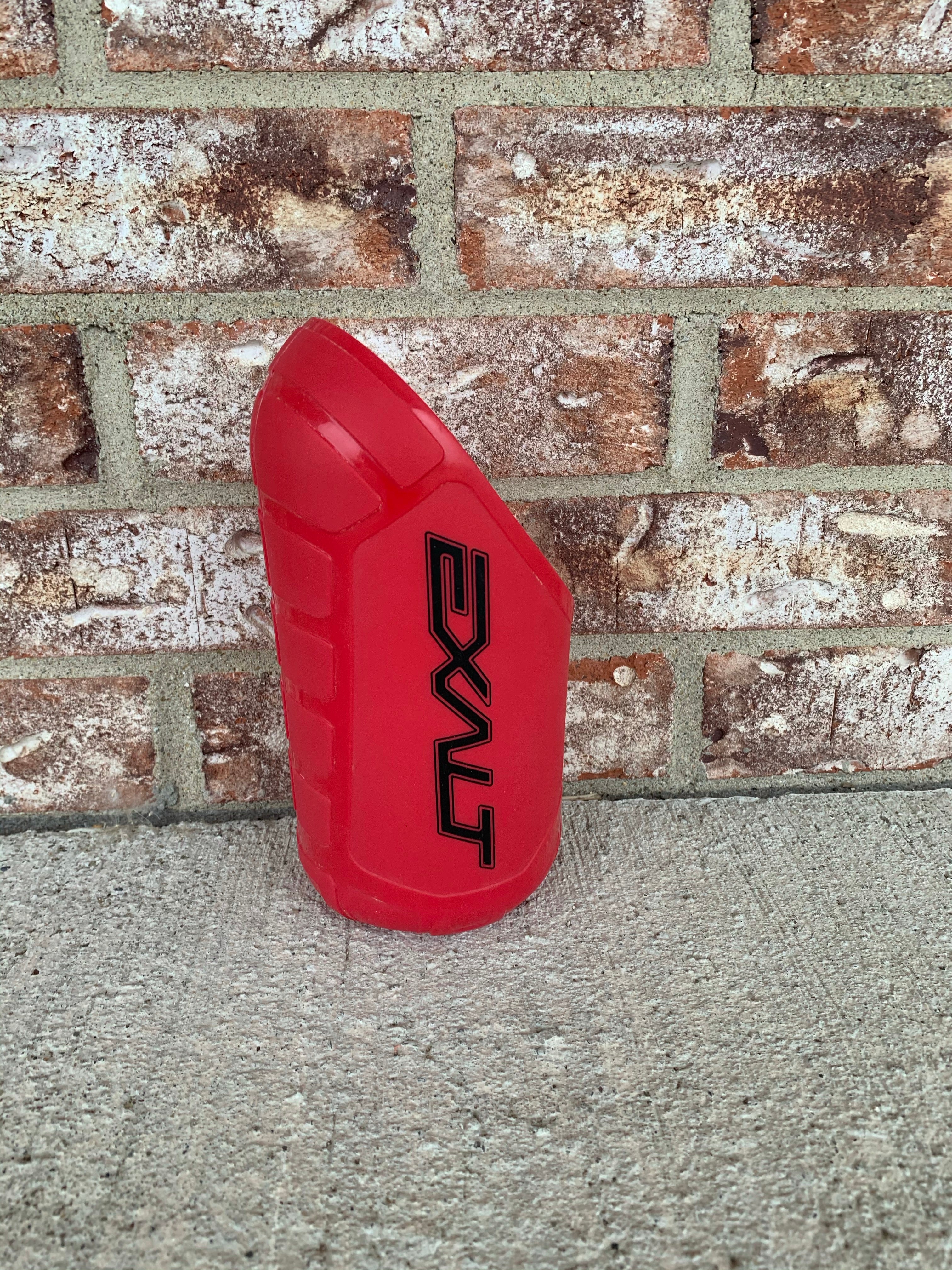 Used Exalt 48/3000 Tank Cover - Red