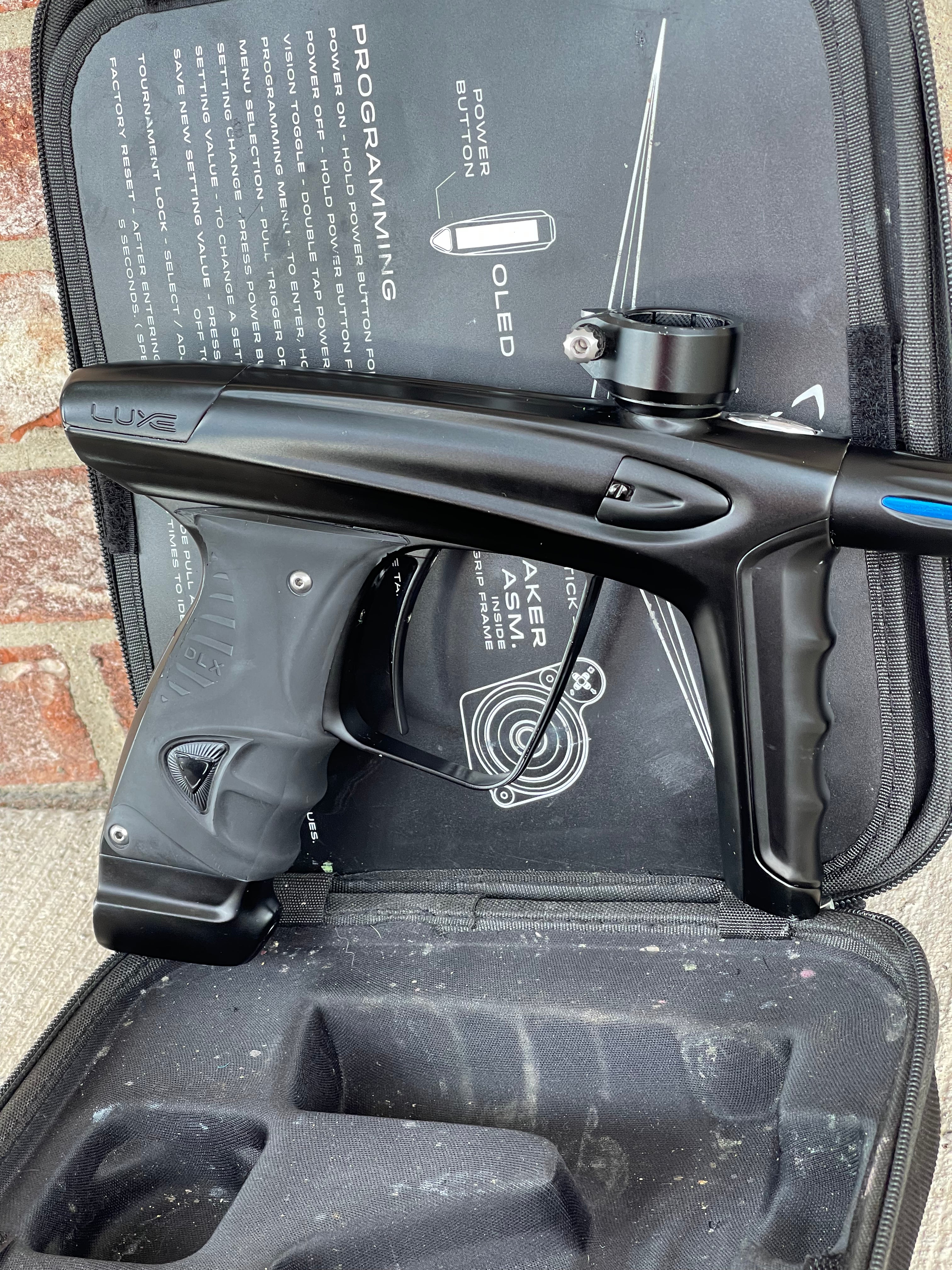 Used DLX Luxe Ice Paintball Gun - Dust Black