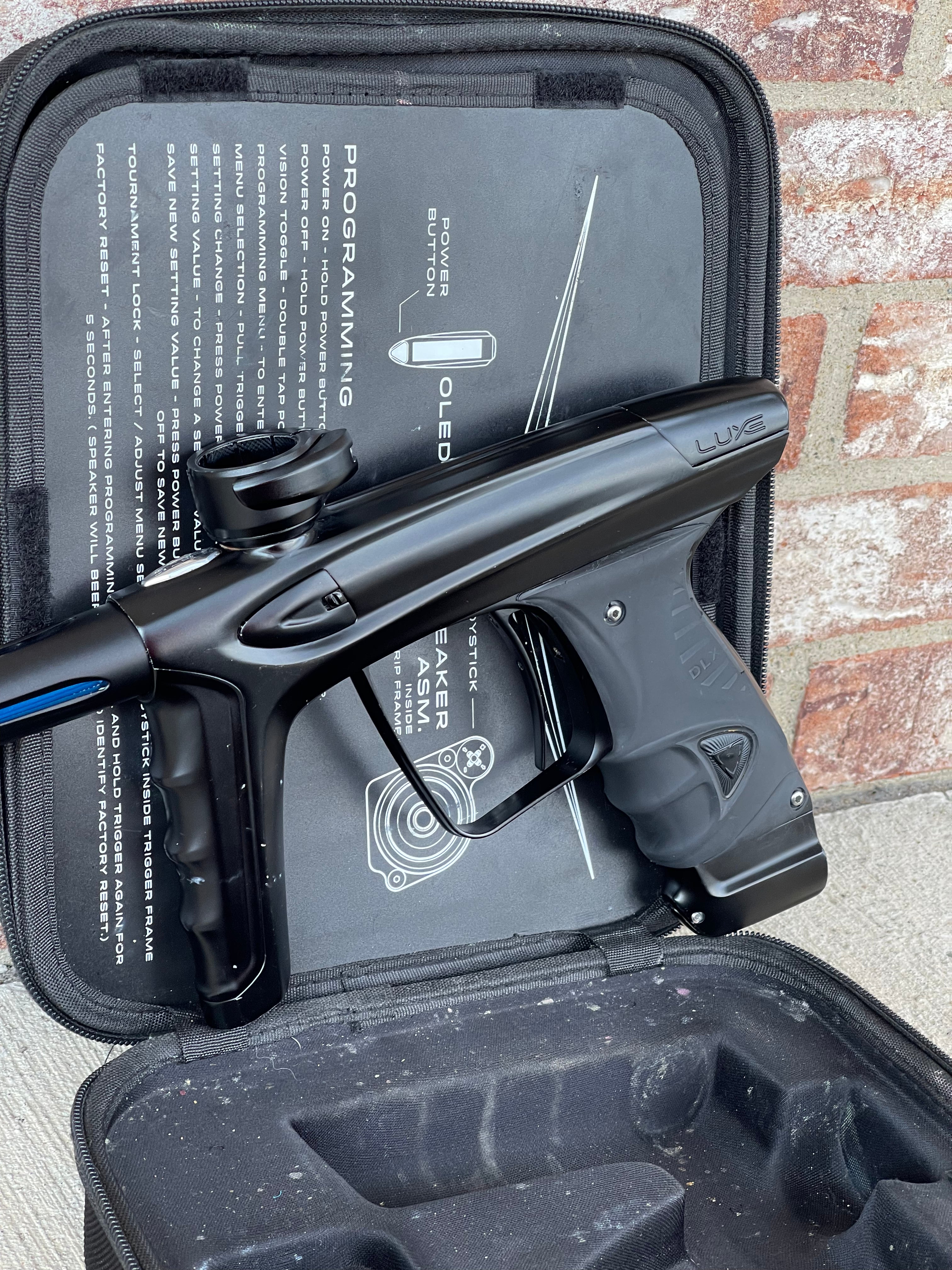 Used DLX Luxe Ice Paintball Gun - Dust Black