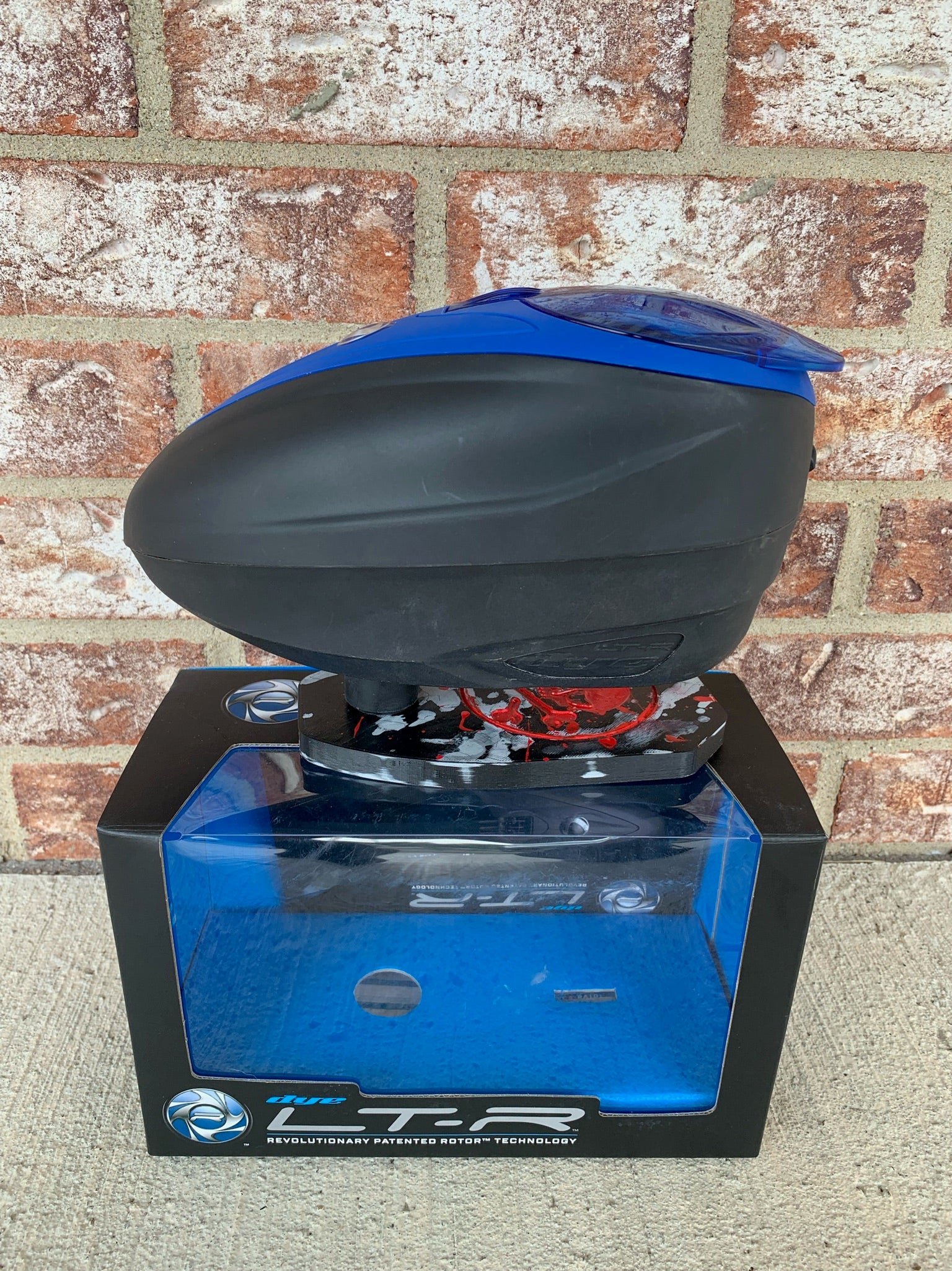 Used Dye LTR Paintball Loader Blue Punishers Paintball