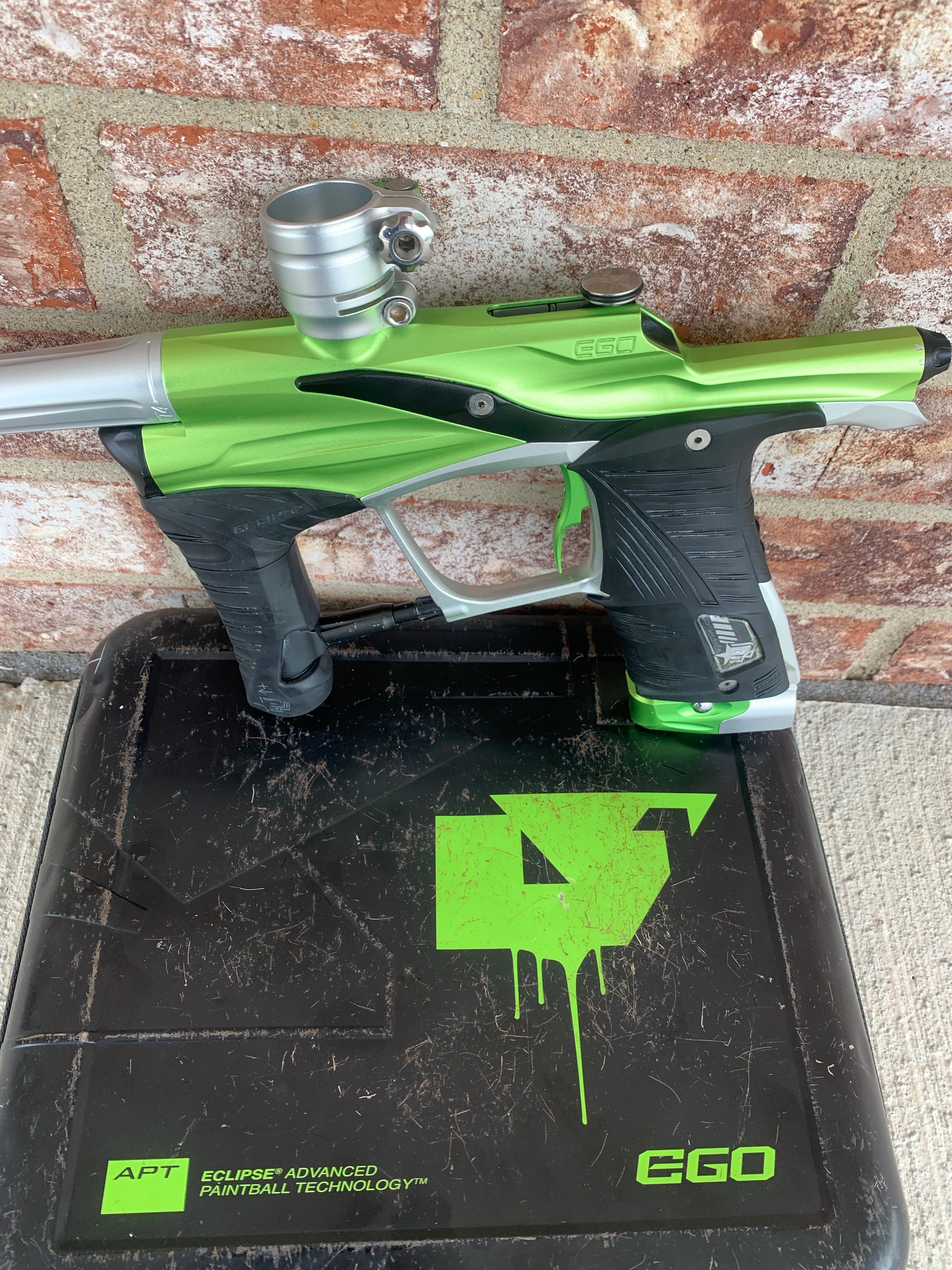 Used Planet Eclipse Ego Lv1 Paintball Marker- Lime/Balck