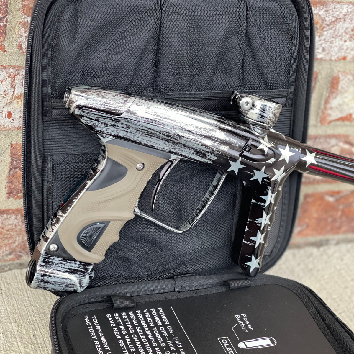 Used DLX Luxe TM40 Paintball Gun - Black Flag