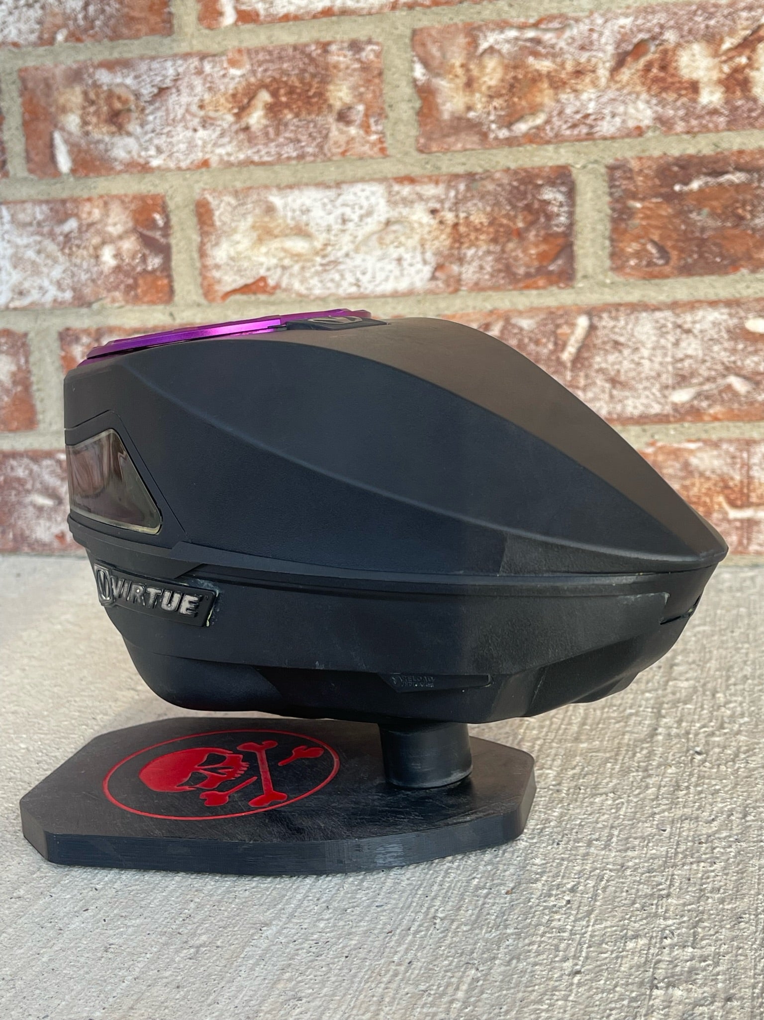 Used Virtue Spire IV 280 Paintball Loader - Black w/ Purple EVO Speed feed