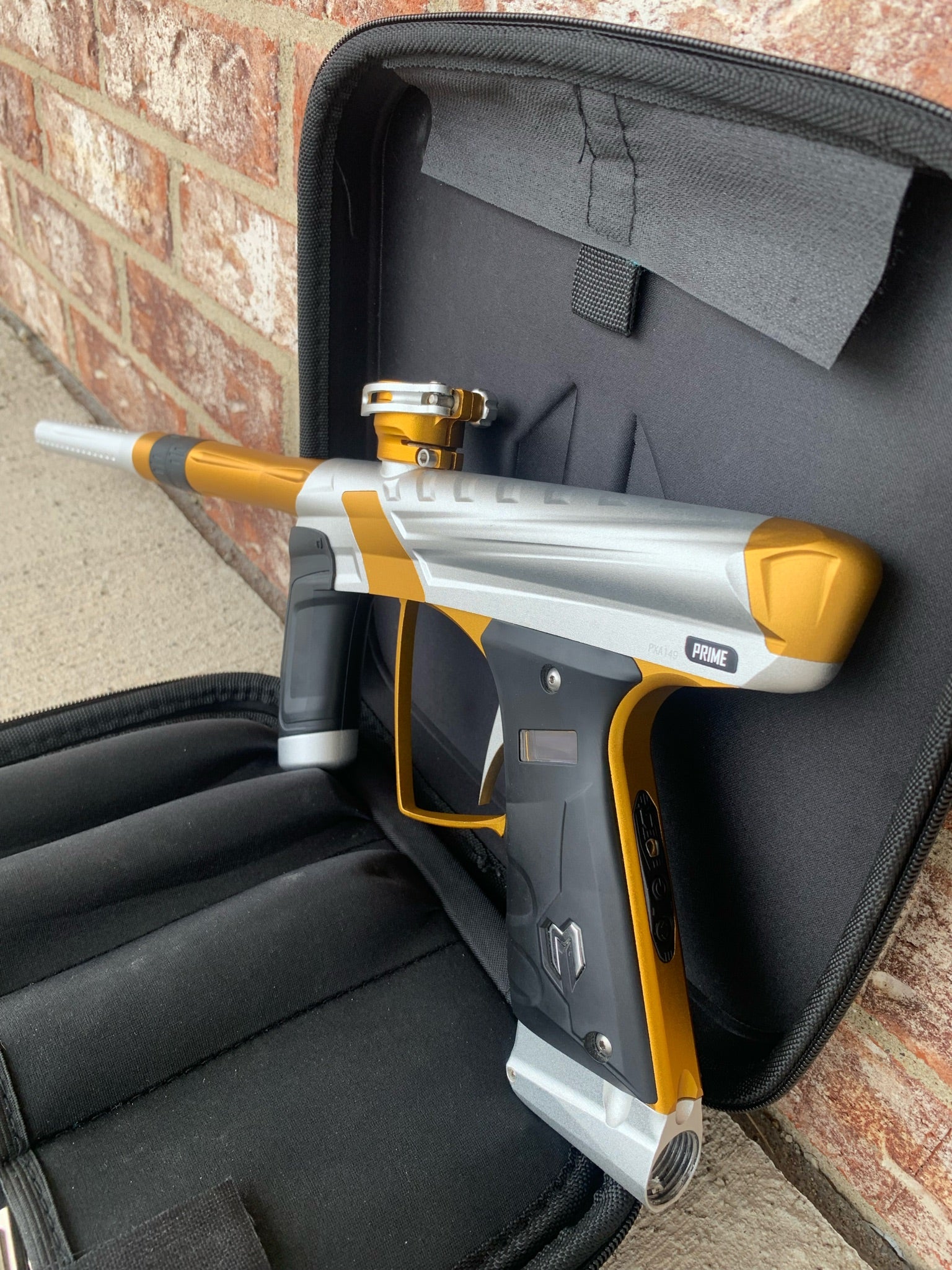 Used MacDev Prime XTS Paintball Gun - Zues – Punishers Paintball