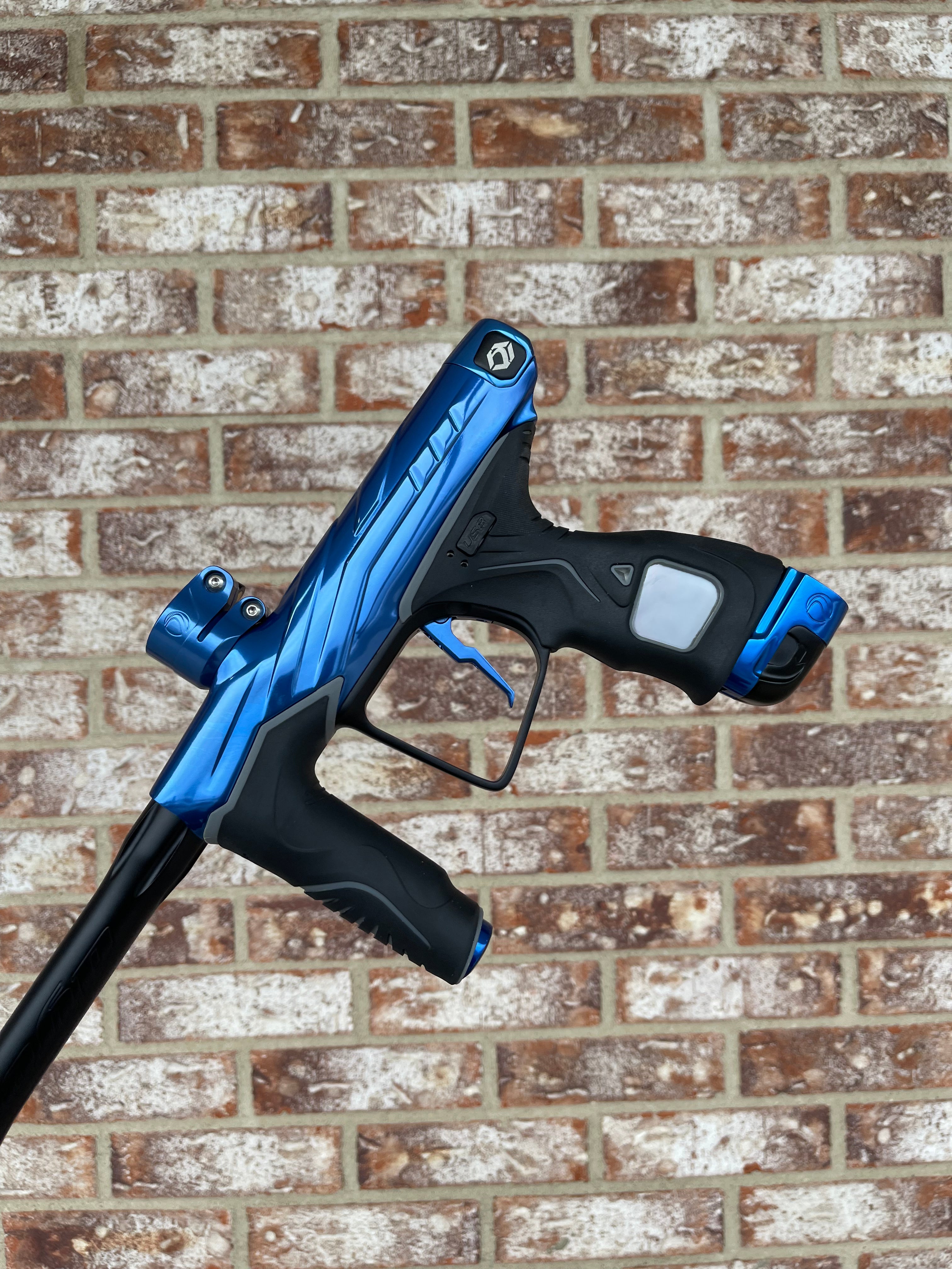 Used Dye DLS Paintball Marker - Blue Wave