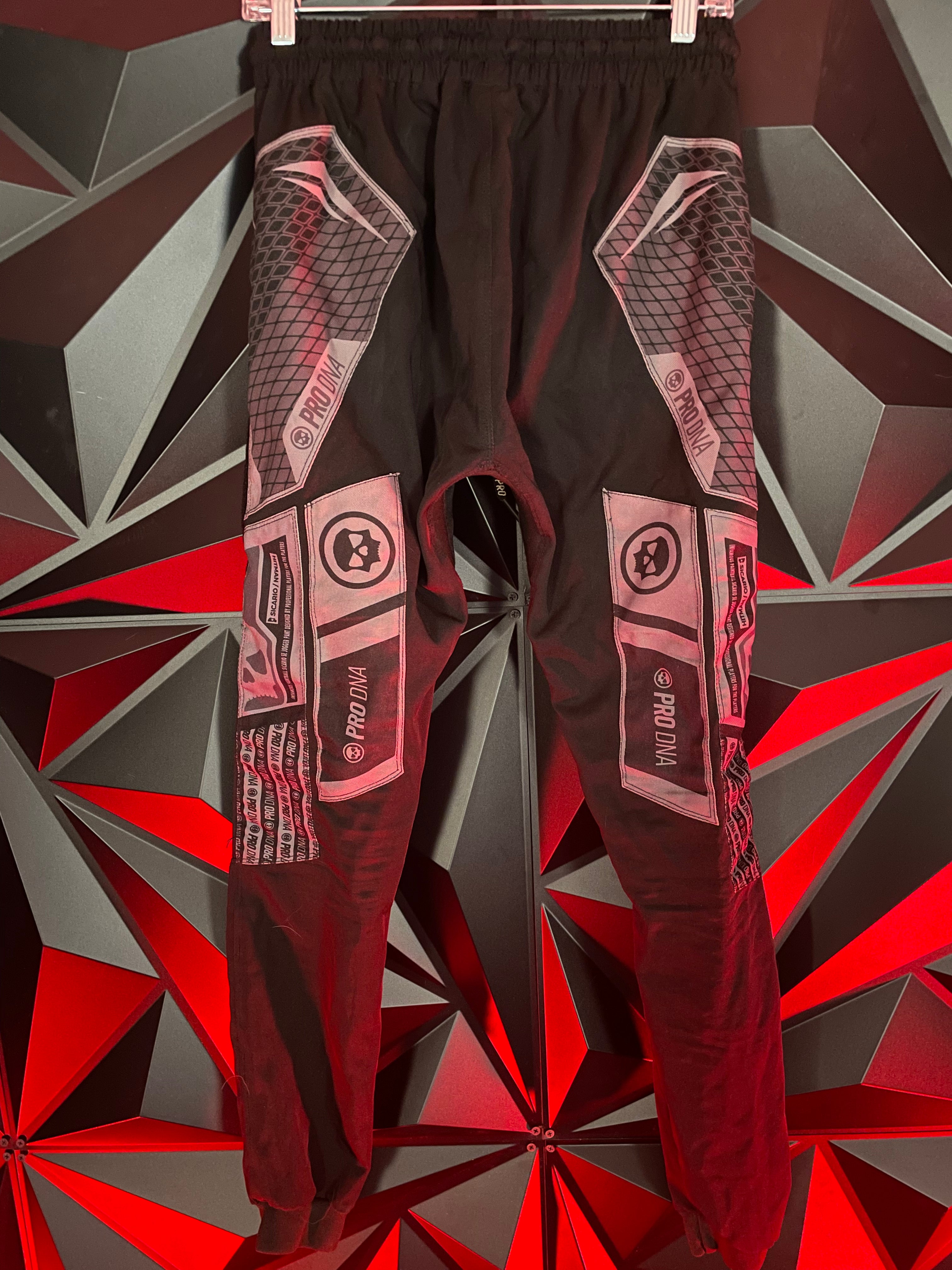 Used Infamous Pro DNA Sicario Jogger Paintball Pants Small Black Punishers Paintball