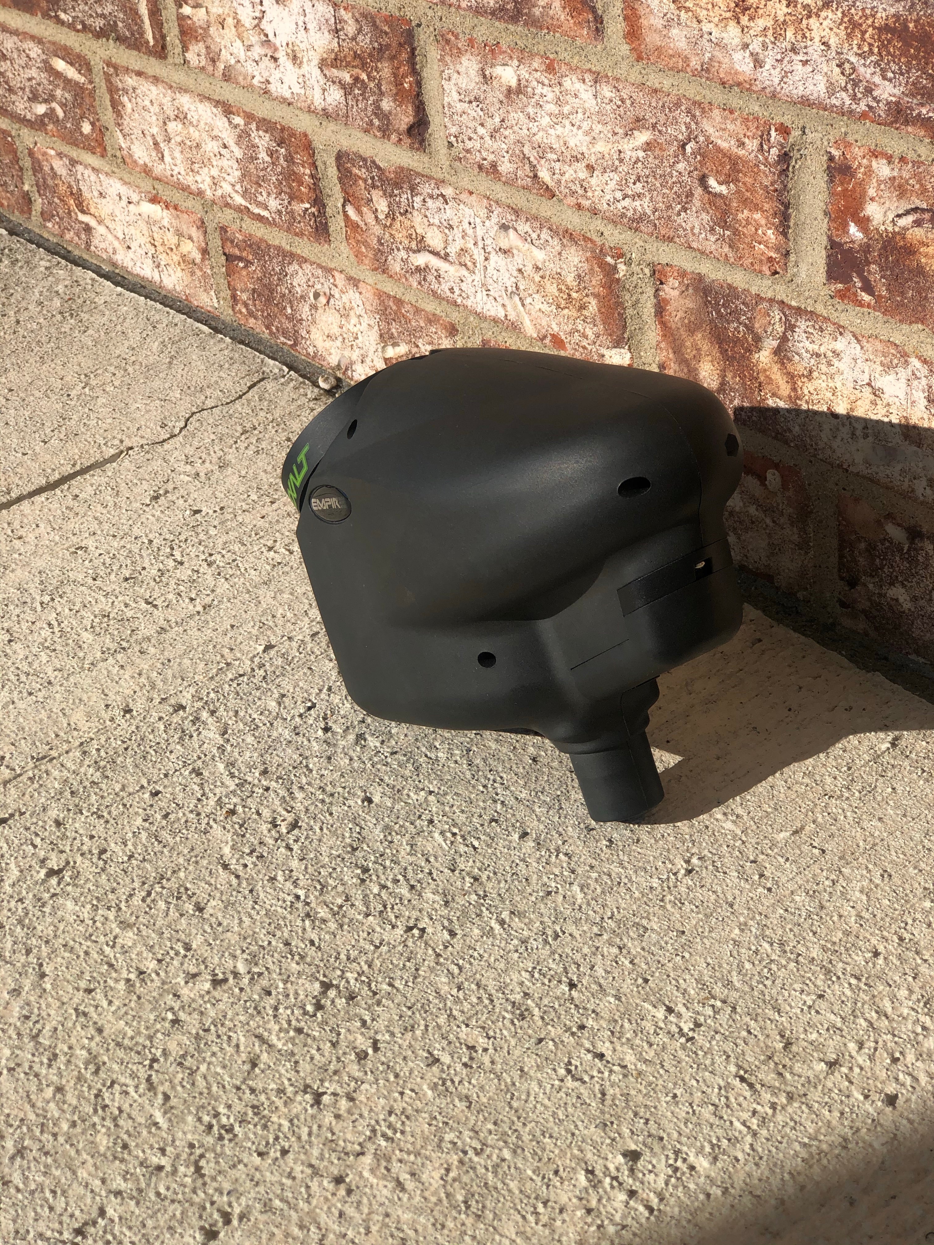 Used Empire Halo 2 Paintball Loader with Exalt Lime Speed Feed