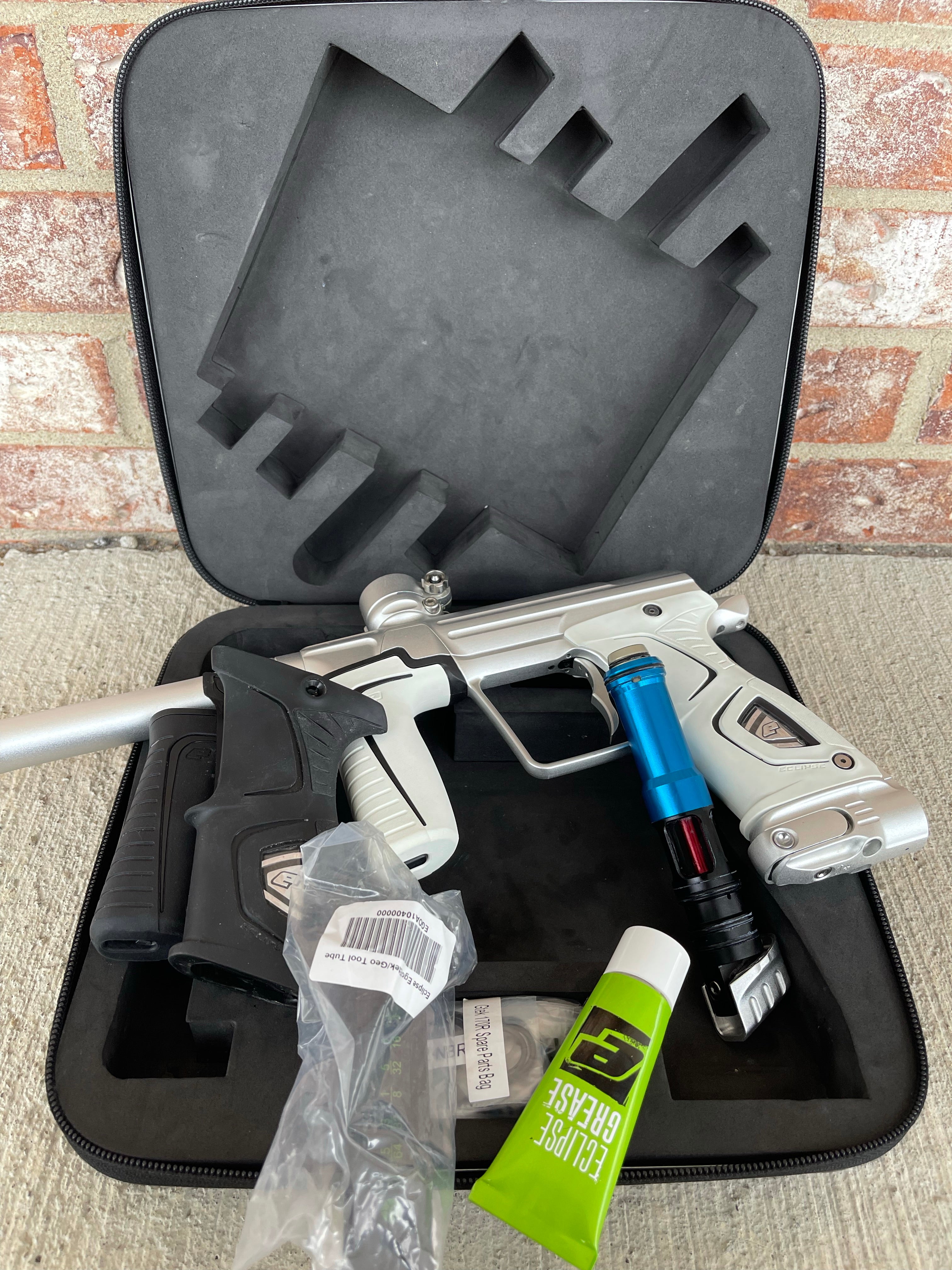 Used Planet Eclipse 170R Paintball Gun - Silver w/ White Grips and Deuce Trigger