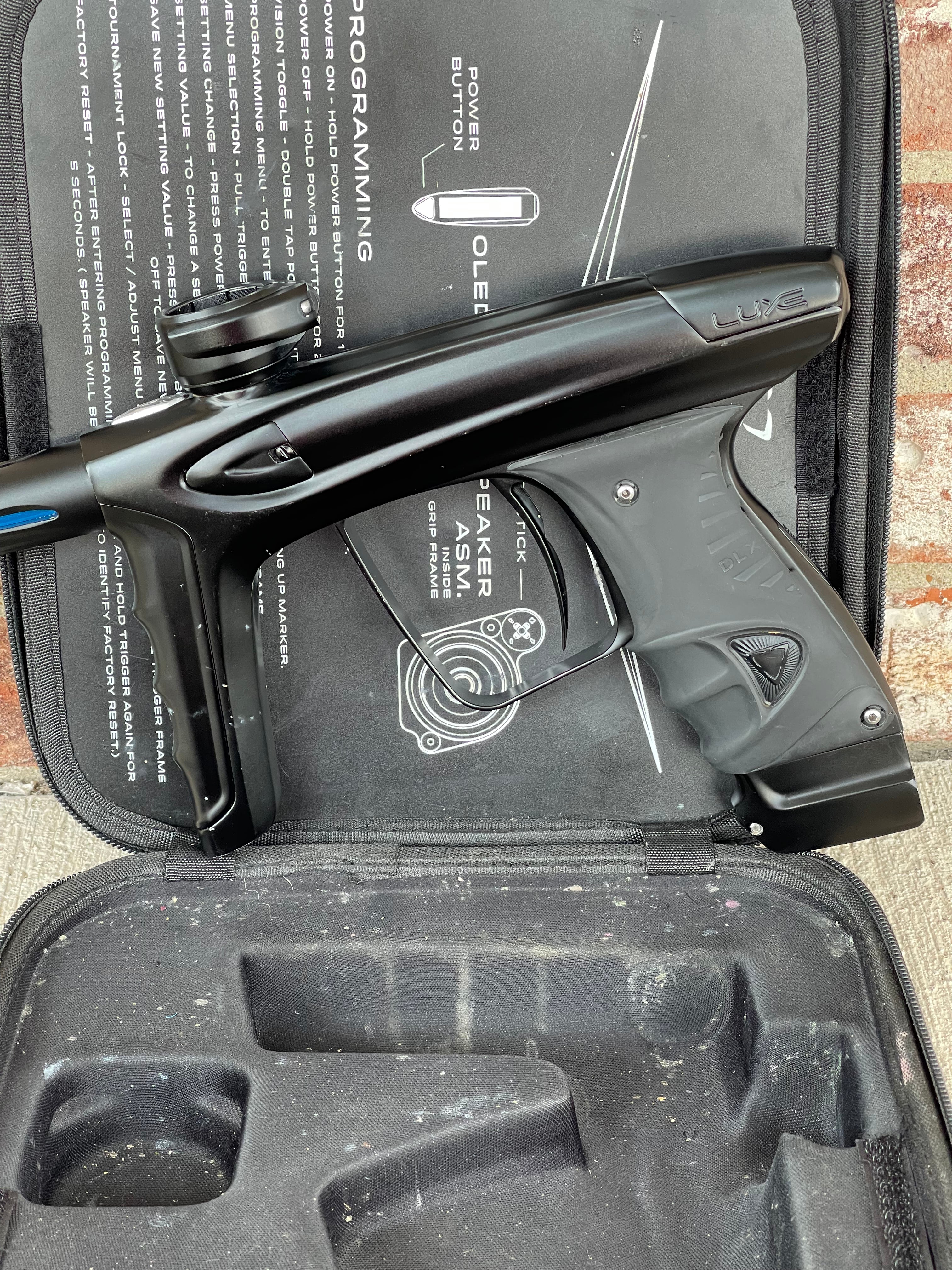 Used DLX Luxe Ice Paintball Gun - Dust Black