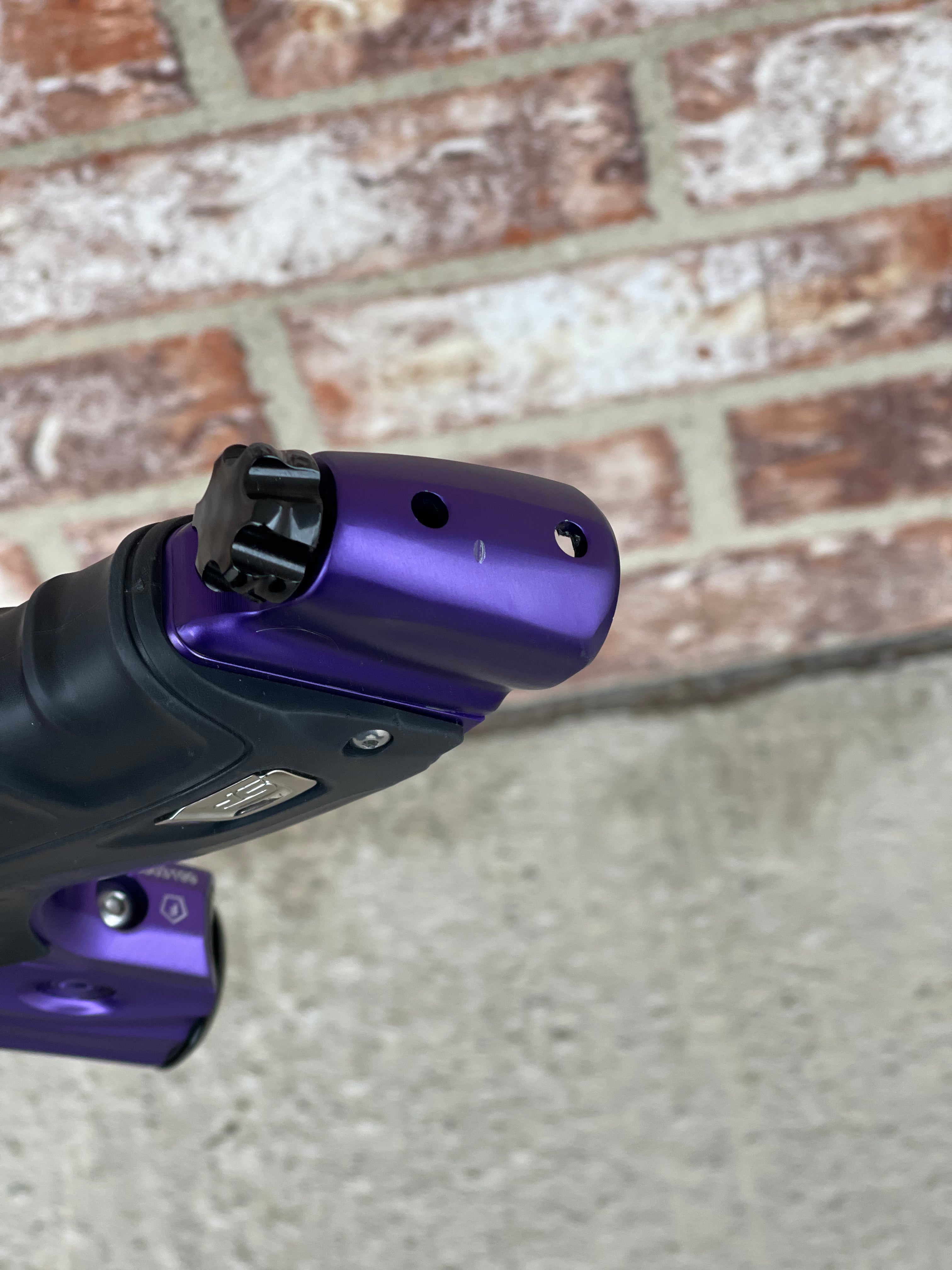 Used SP Shocker XLS Paintball Gun - Dust Purple