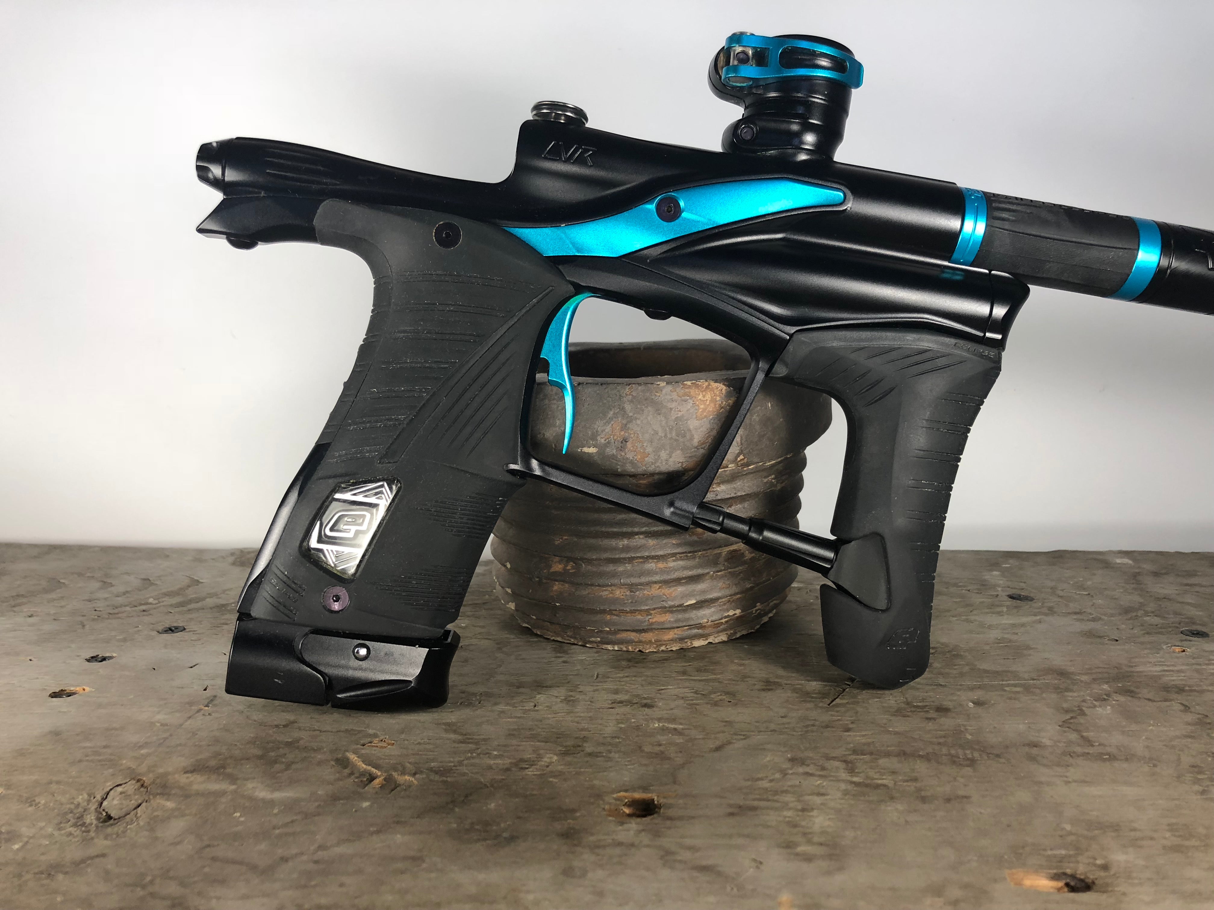 USED PE Lvr - Black cyan