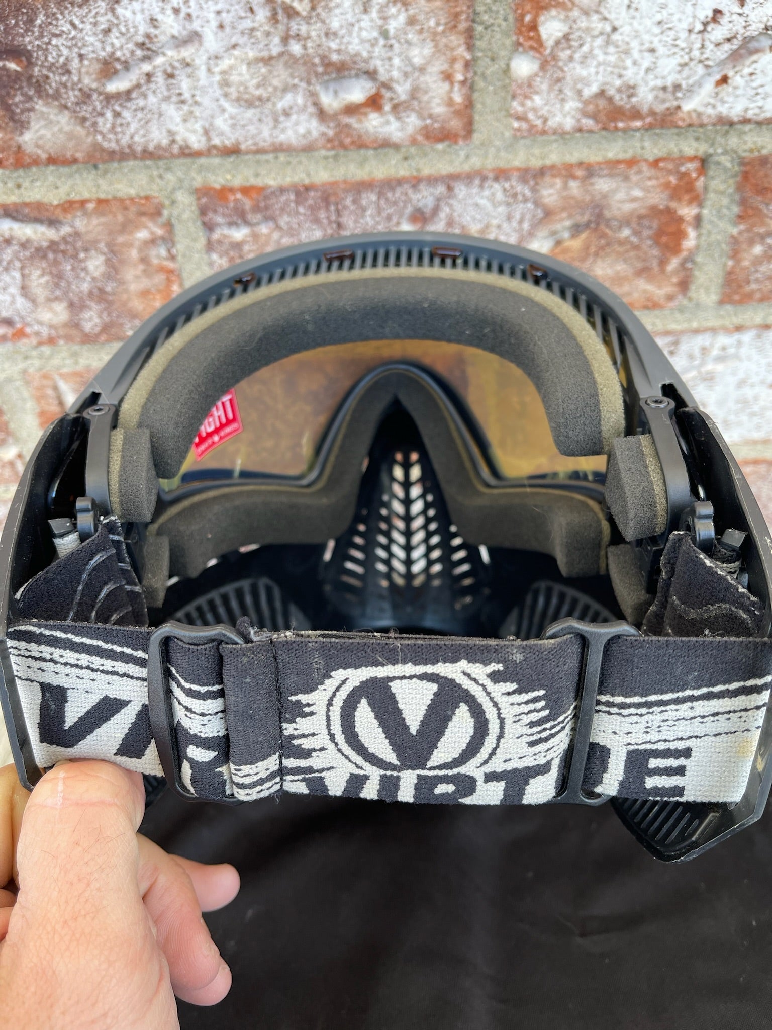 Used Virtue Vio Ascend Paintball Mask - Black with Soft Goggle Bag