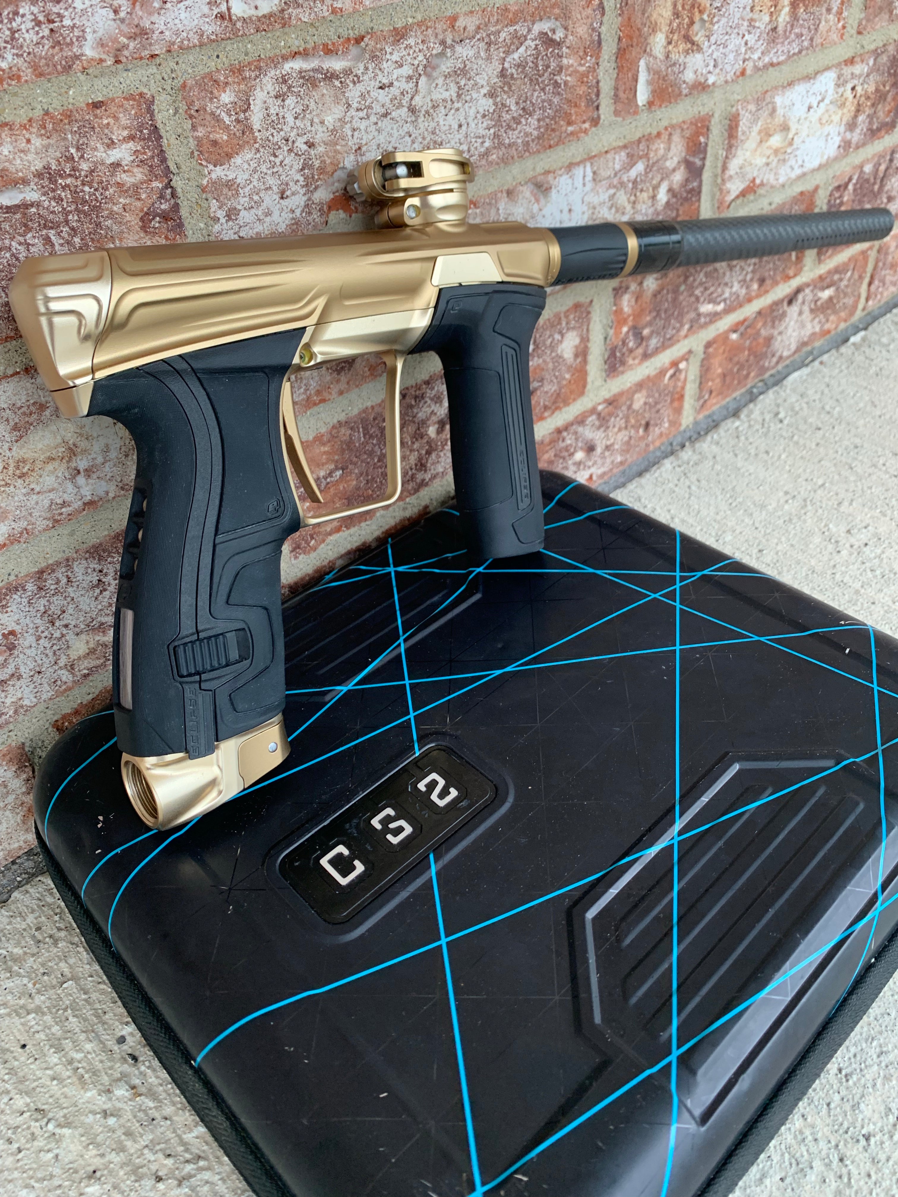 Used Planet Eclipse CS2 Paintball Marker- Dust Gold