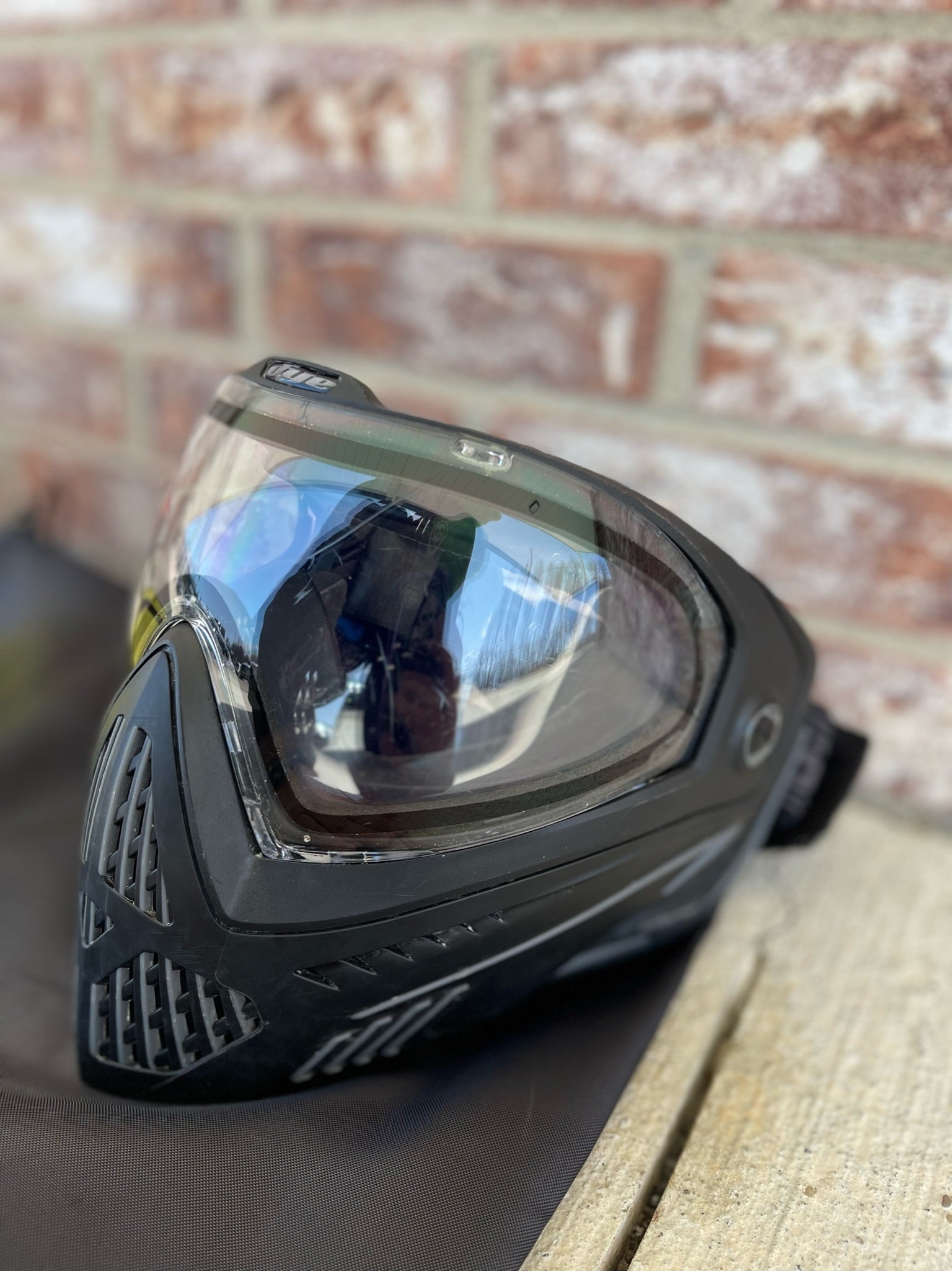 Used Dye I5 Paintball Goggle - Black w/Grey accents - Soft Goggle Bag - 2 Lenses