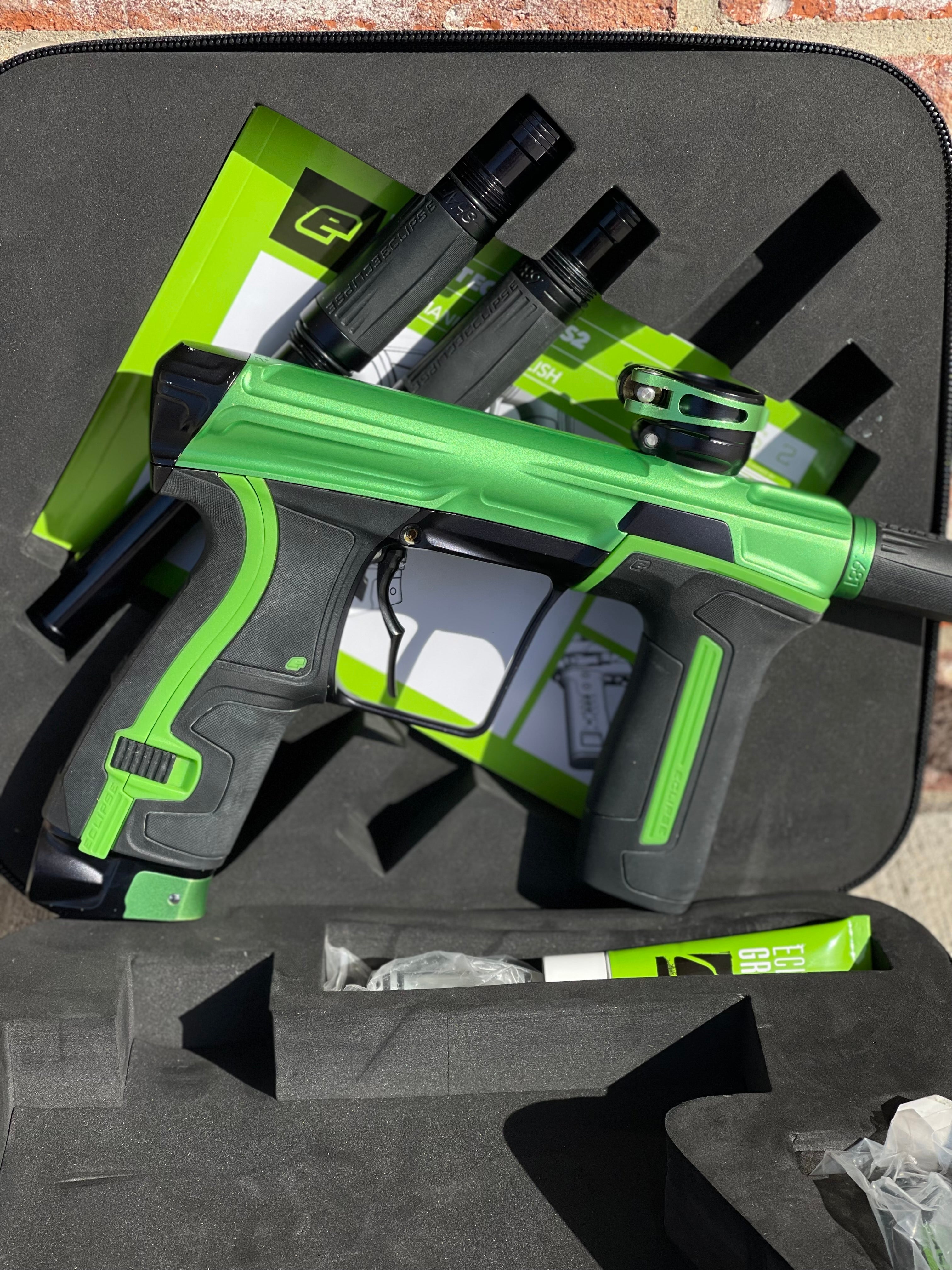 Used Planet Eclipse CS2 Paintball Gun - Kryptonite w/ Infamous Deuce Trigger