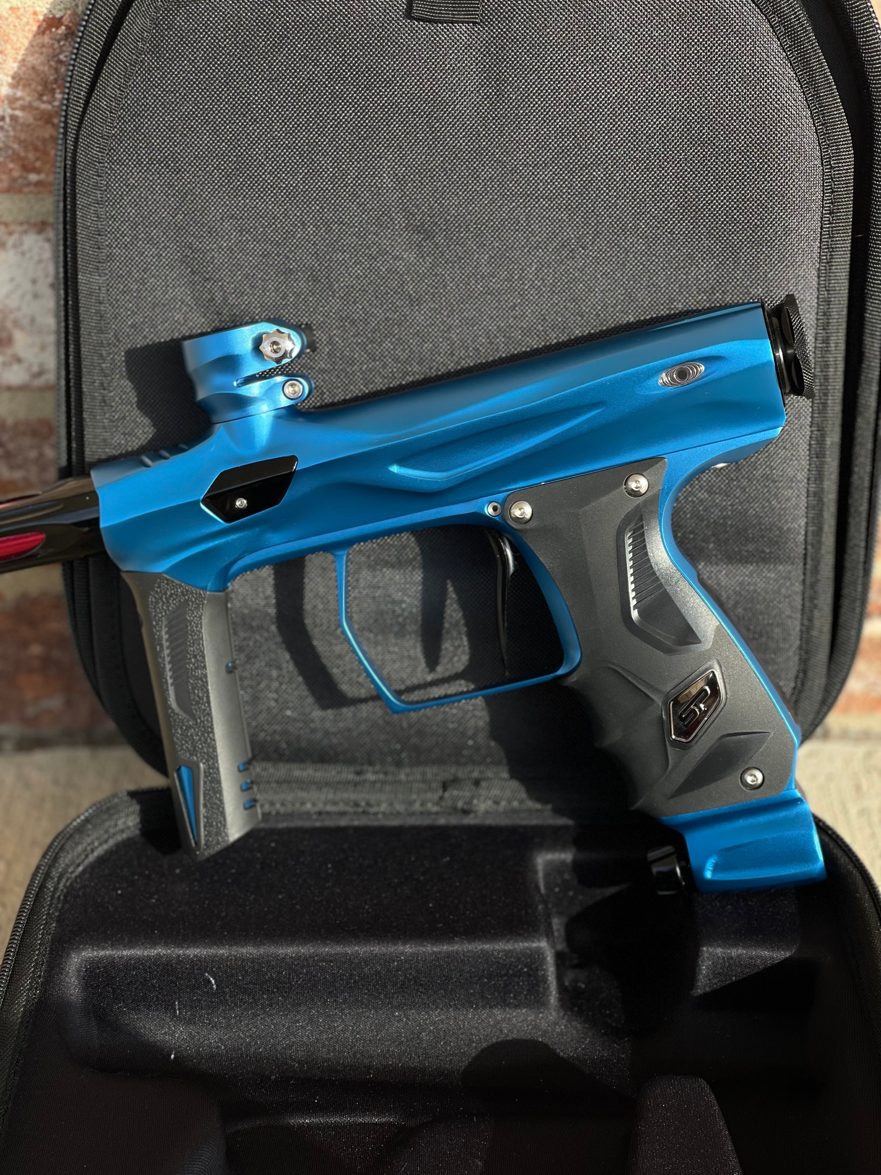 Used Shocker Amp Paintball Gun - Dust Blue