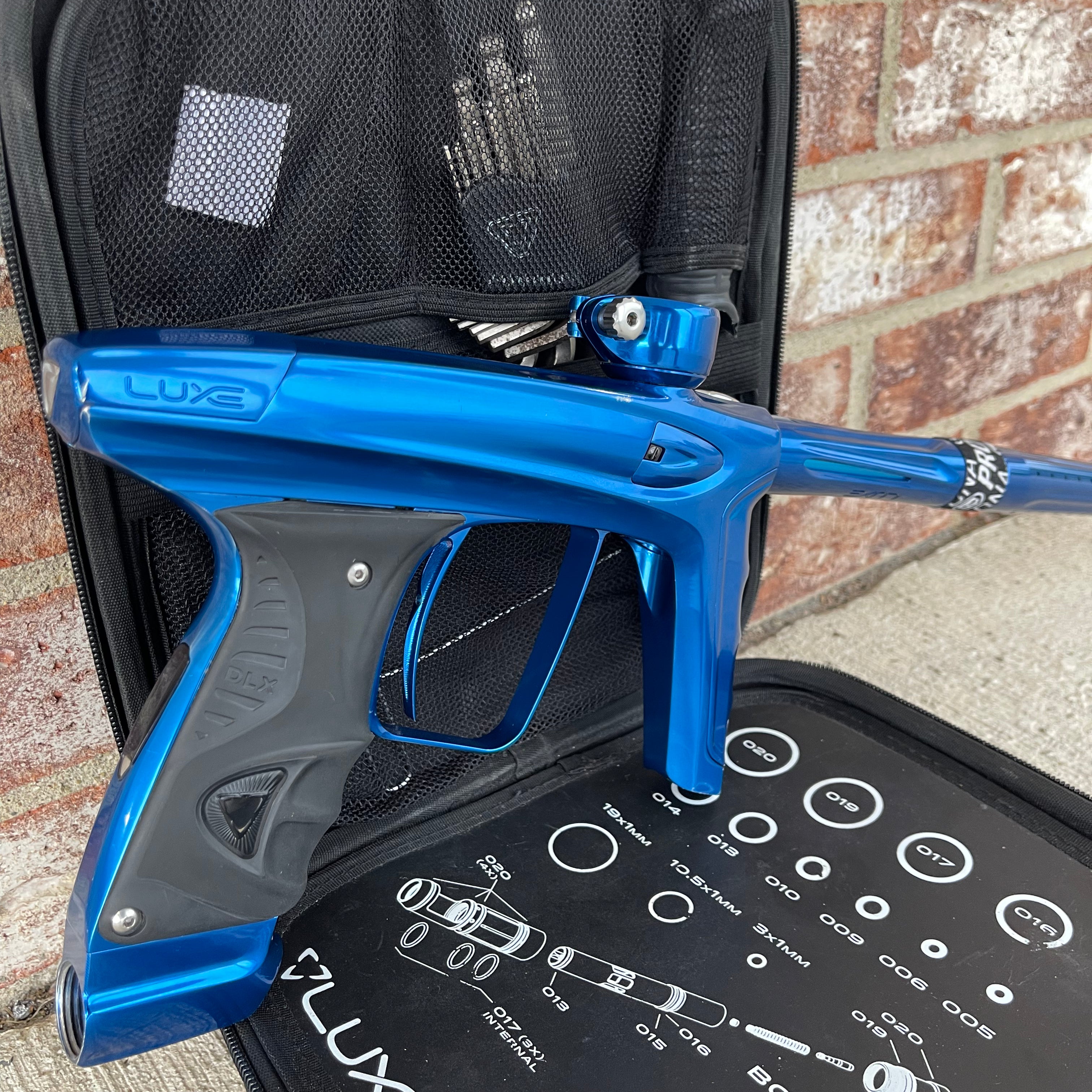 DLX Luxe Ice Paintball Gun - Gloss Blue