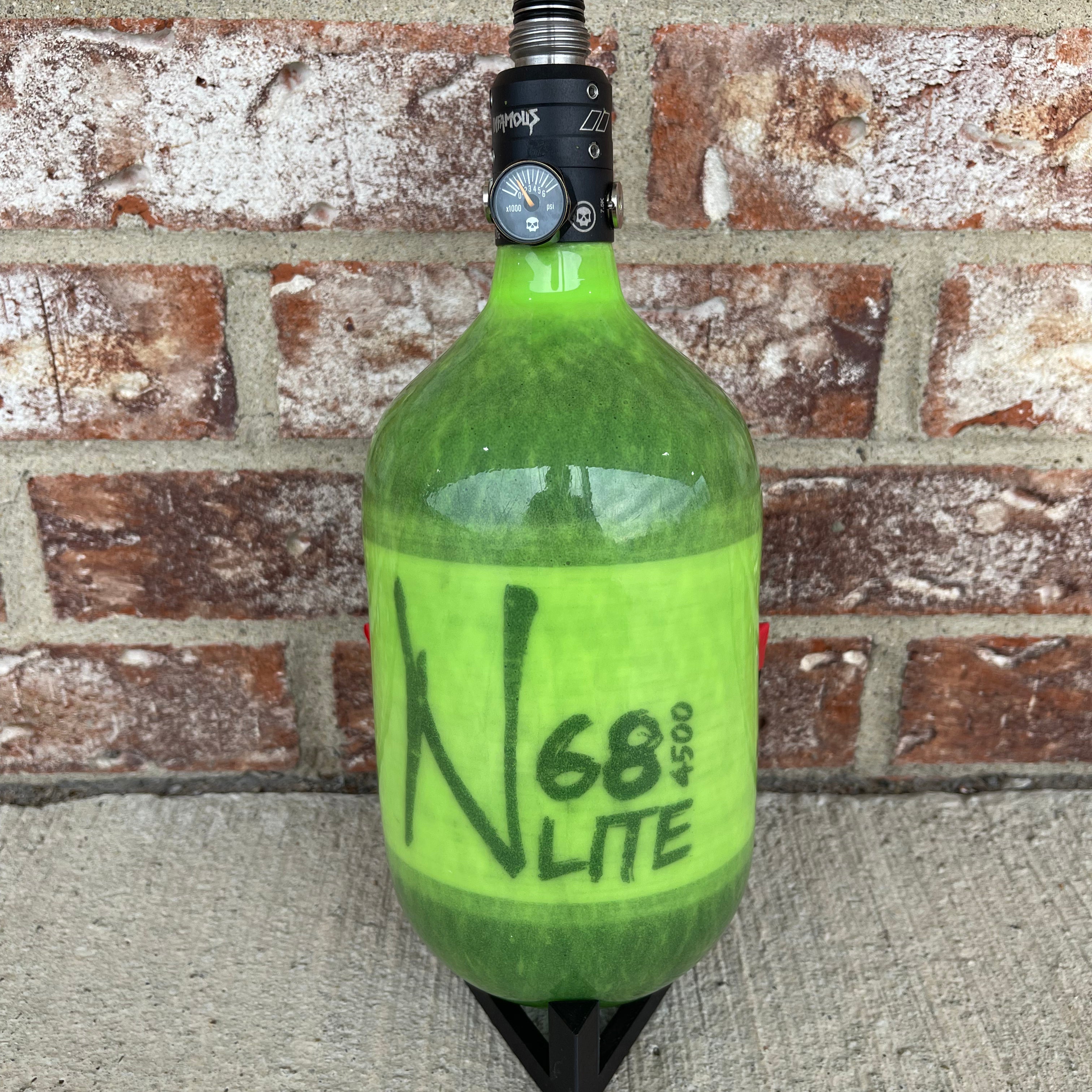 Used Ninja Lite 68/4500 - Lime w/Infamous Powerhouse Regulator