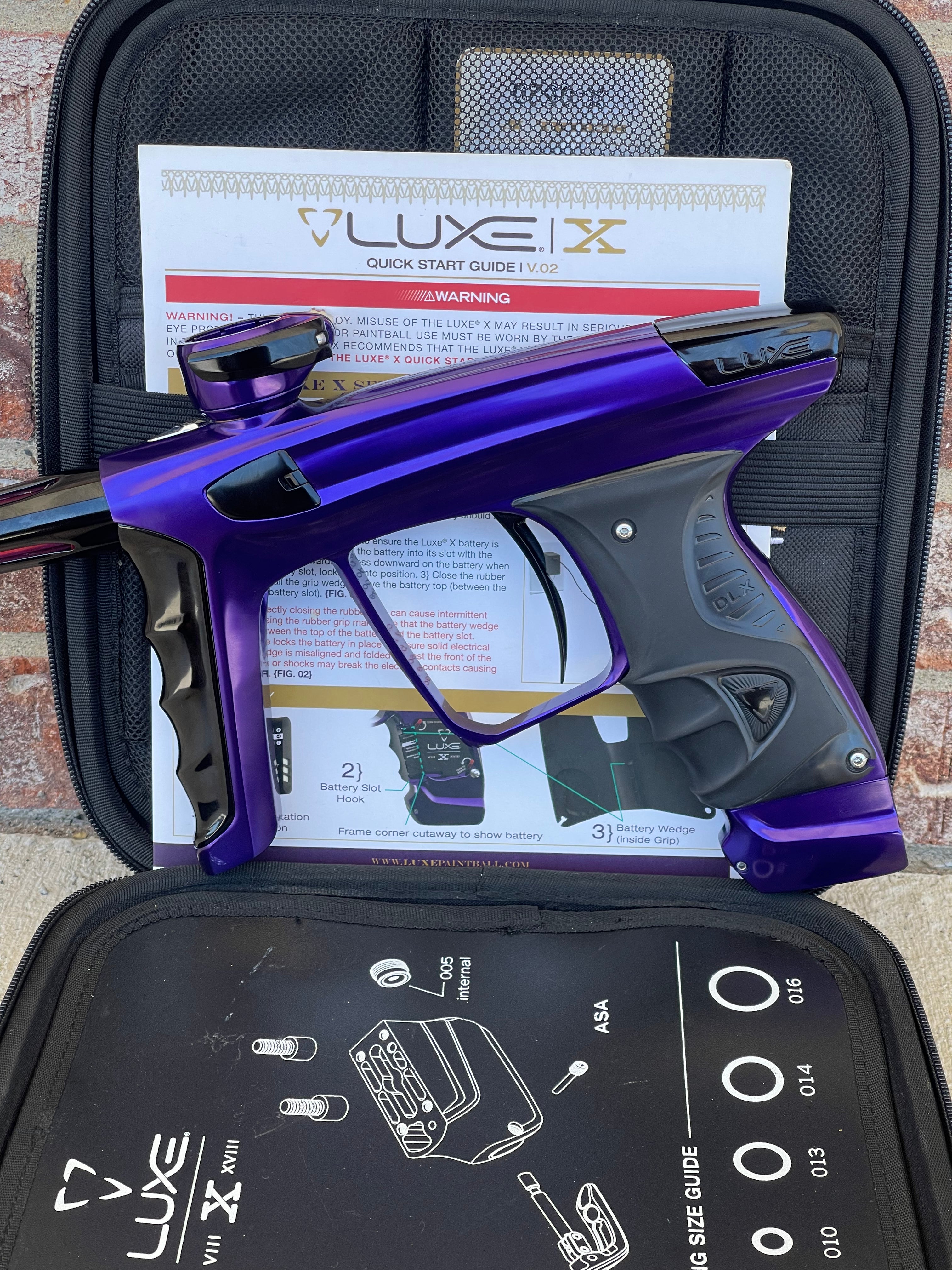 Used DLX Luxe X Paintball Gun - Gloss Purple / Gloss Black