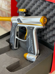 Used Empire Axe 2.0 Paintball Gun - Silver / Gold