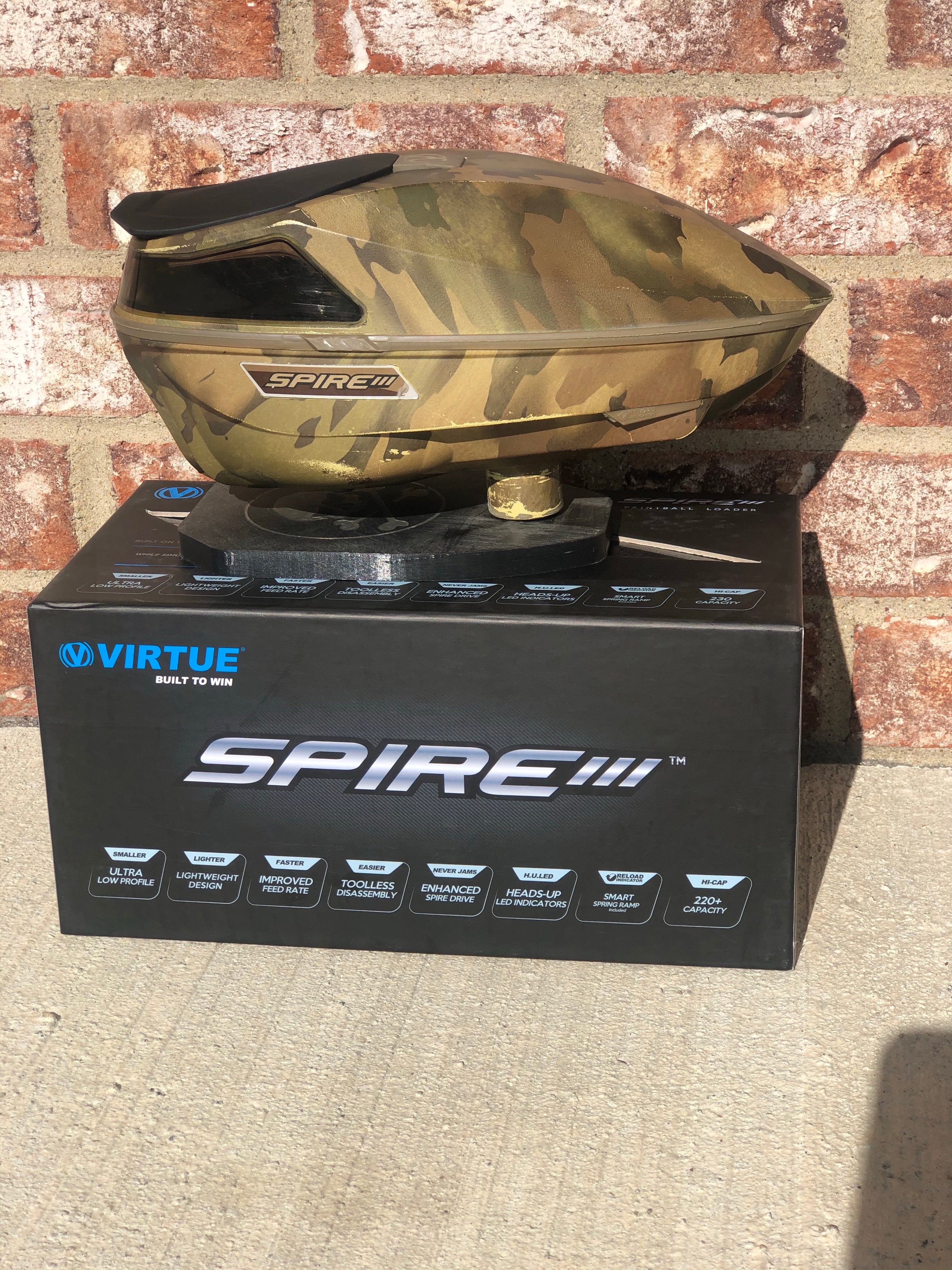 Used Virtue Spire 3 Paintball Loader - Camo