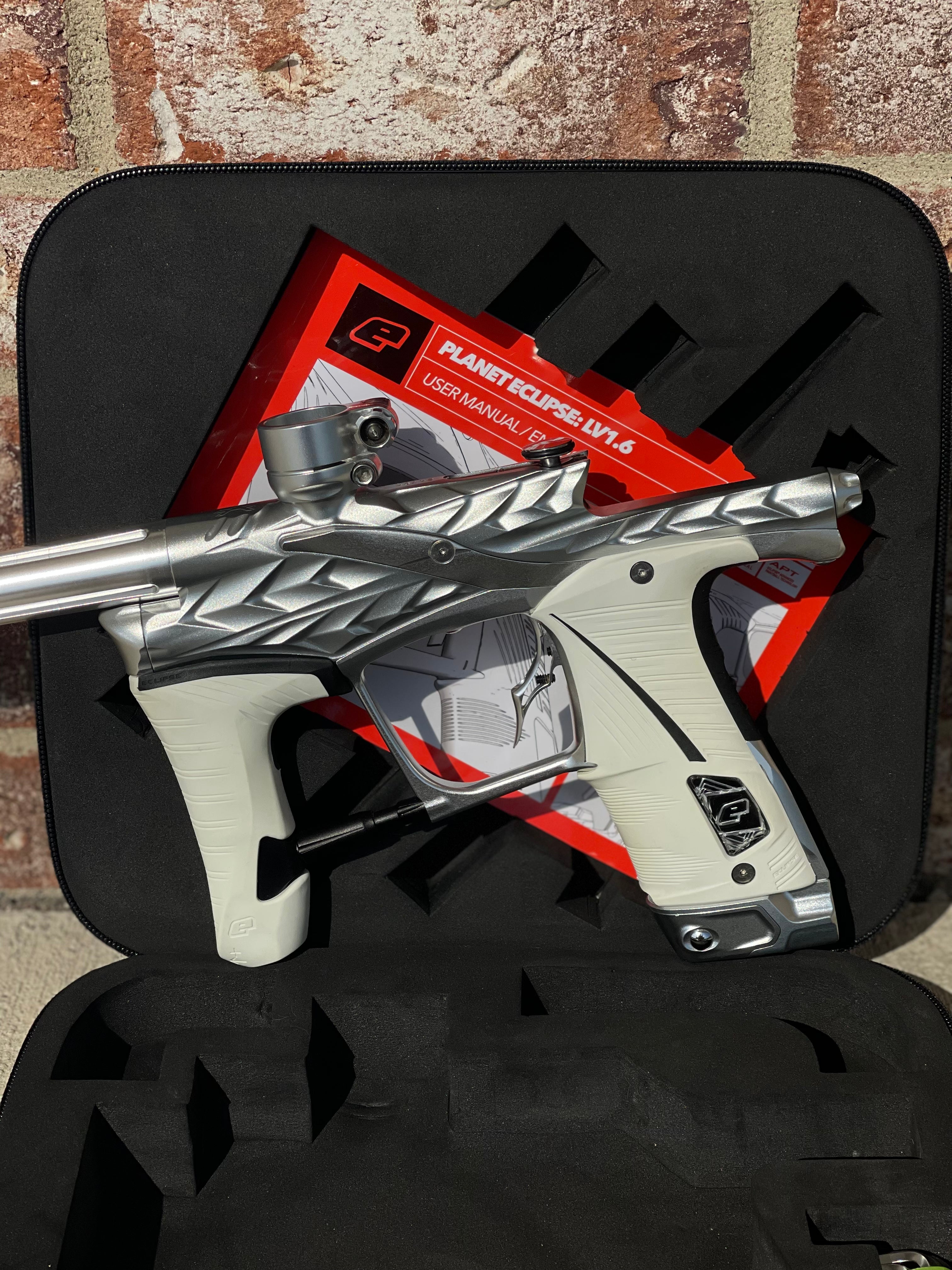 Used Planet Eclipse/HK Army Fossil LV1.6 XV Paintball Gun - Pure (Silv Used Planet Eclipse/HK Army Fossil LV1.6 XV Paintball Gun - Pure (Silv