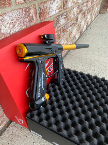 Used Empire Axe 2.0 Paintball Gun - Black / Gold