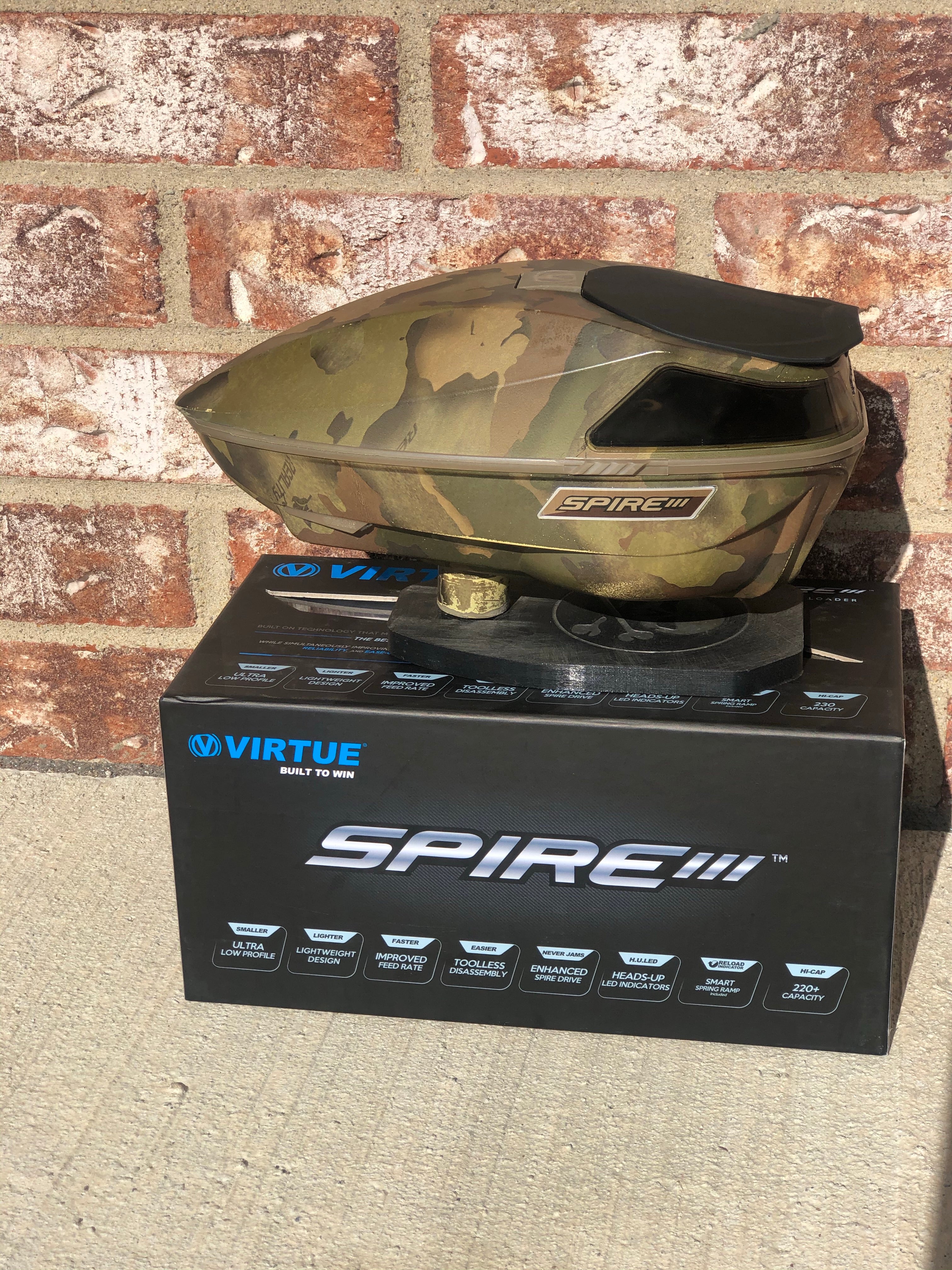 Used Virtue Spire 3 Paintball Loader - Camo