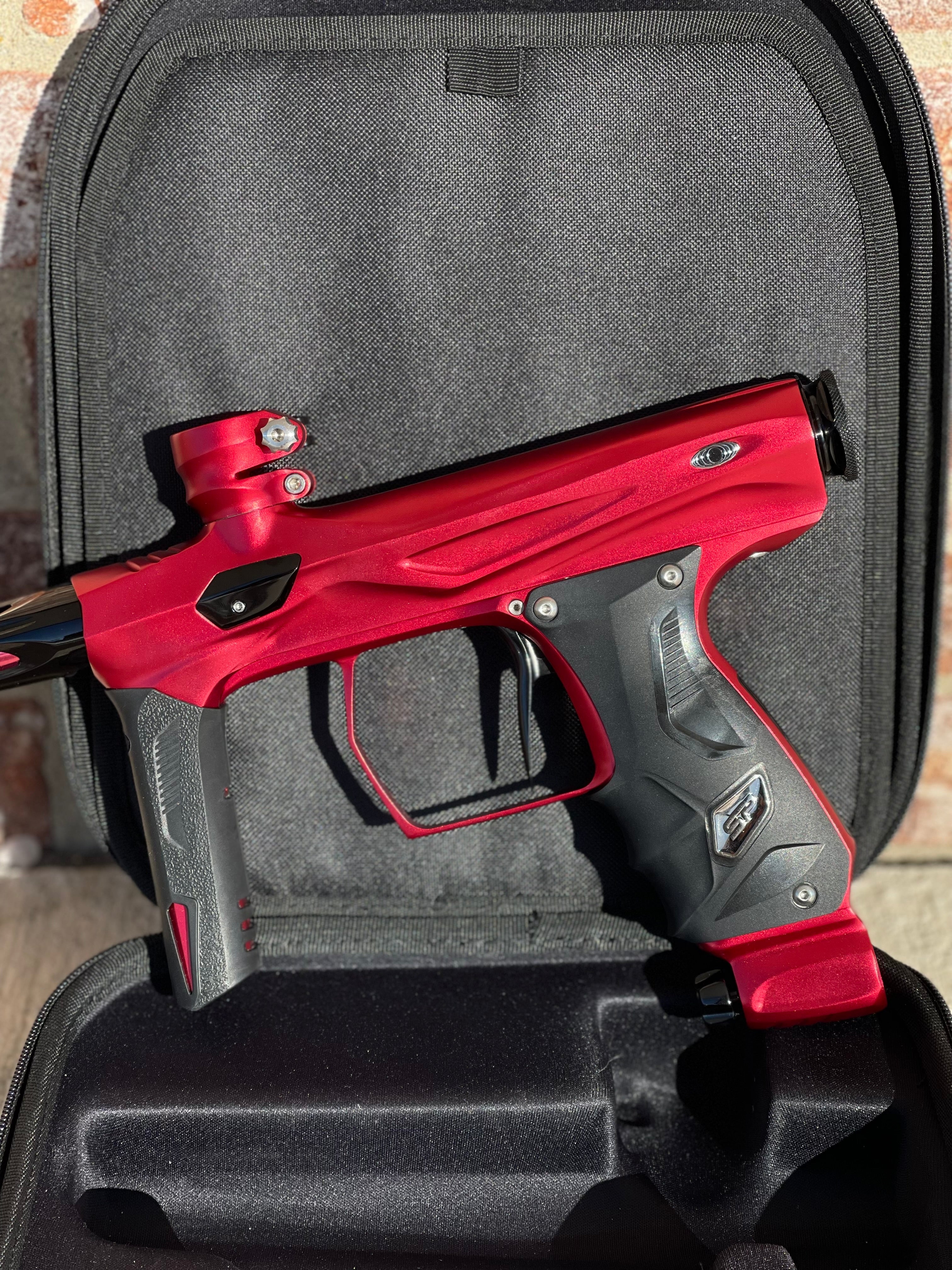 Used Shocker Amp Paintball Gun - Red