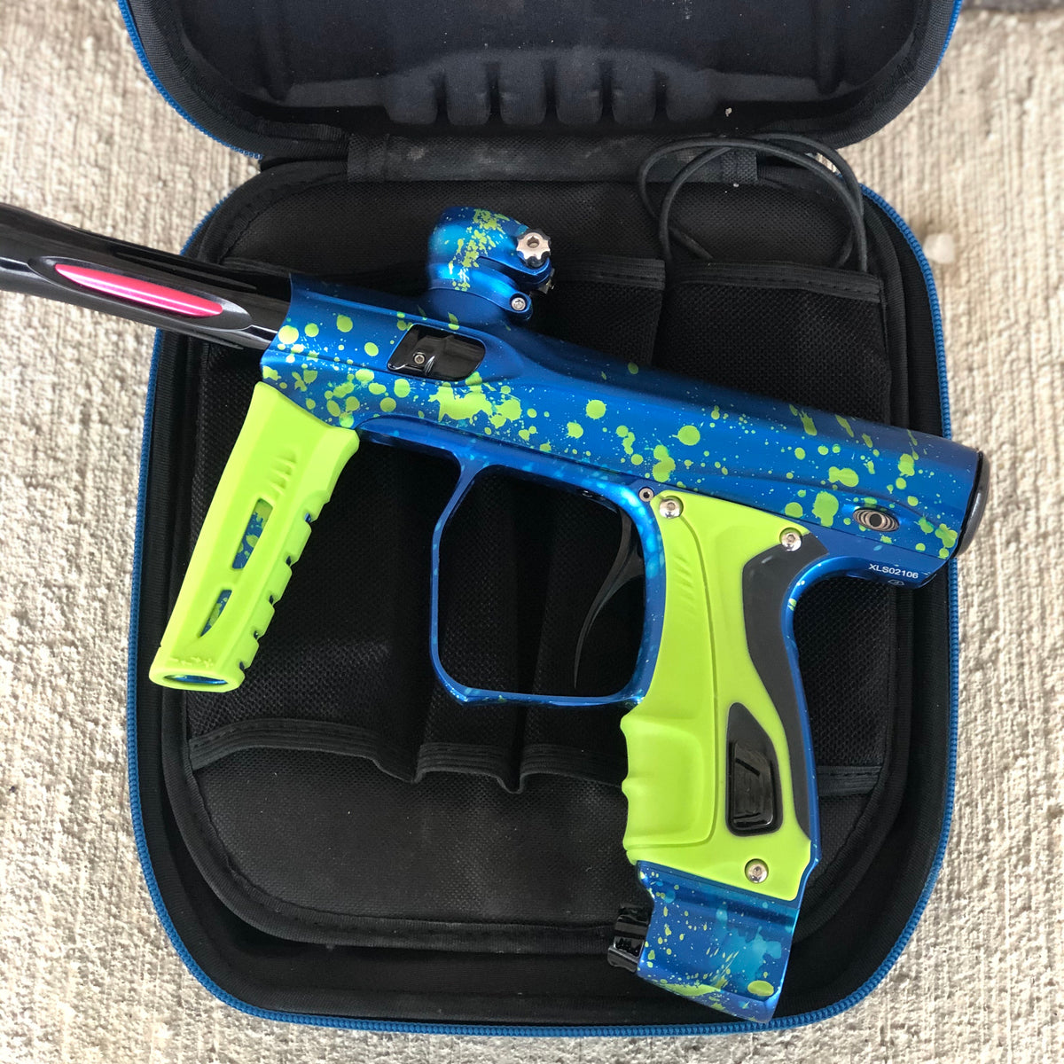 Used Shocker XLS Paintball Marker - Seattle Thunder Edition