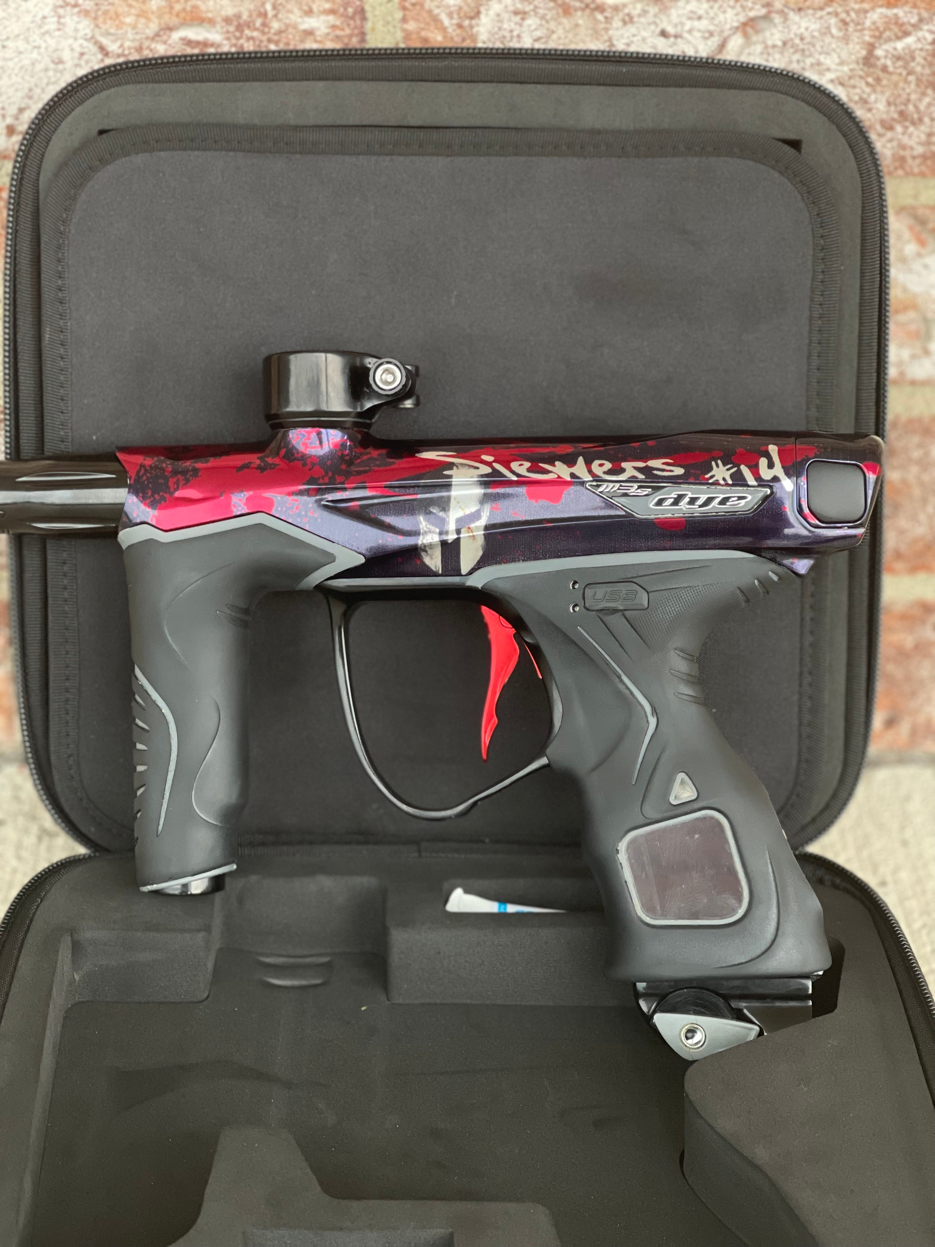 Used Dye M3S Paintball Gun - Greg Siewers Limited Edition