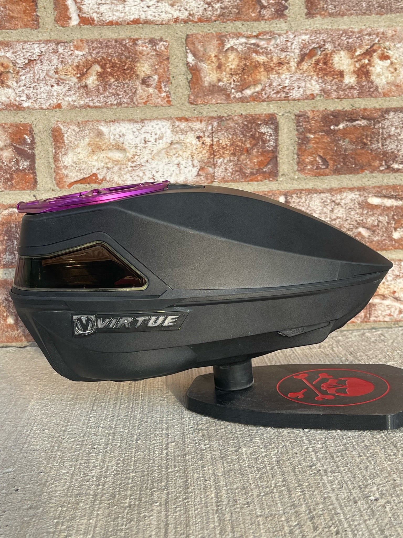 Used Virtue Spire IV 280 Paintball Loader - Black w/ Purple EVO Speed feed