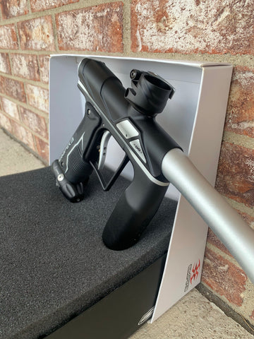 Used Empire Axe Pro Paintball Gun - Black/ Silver