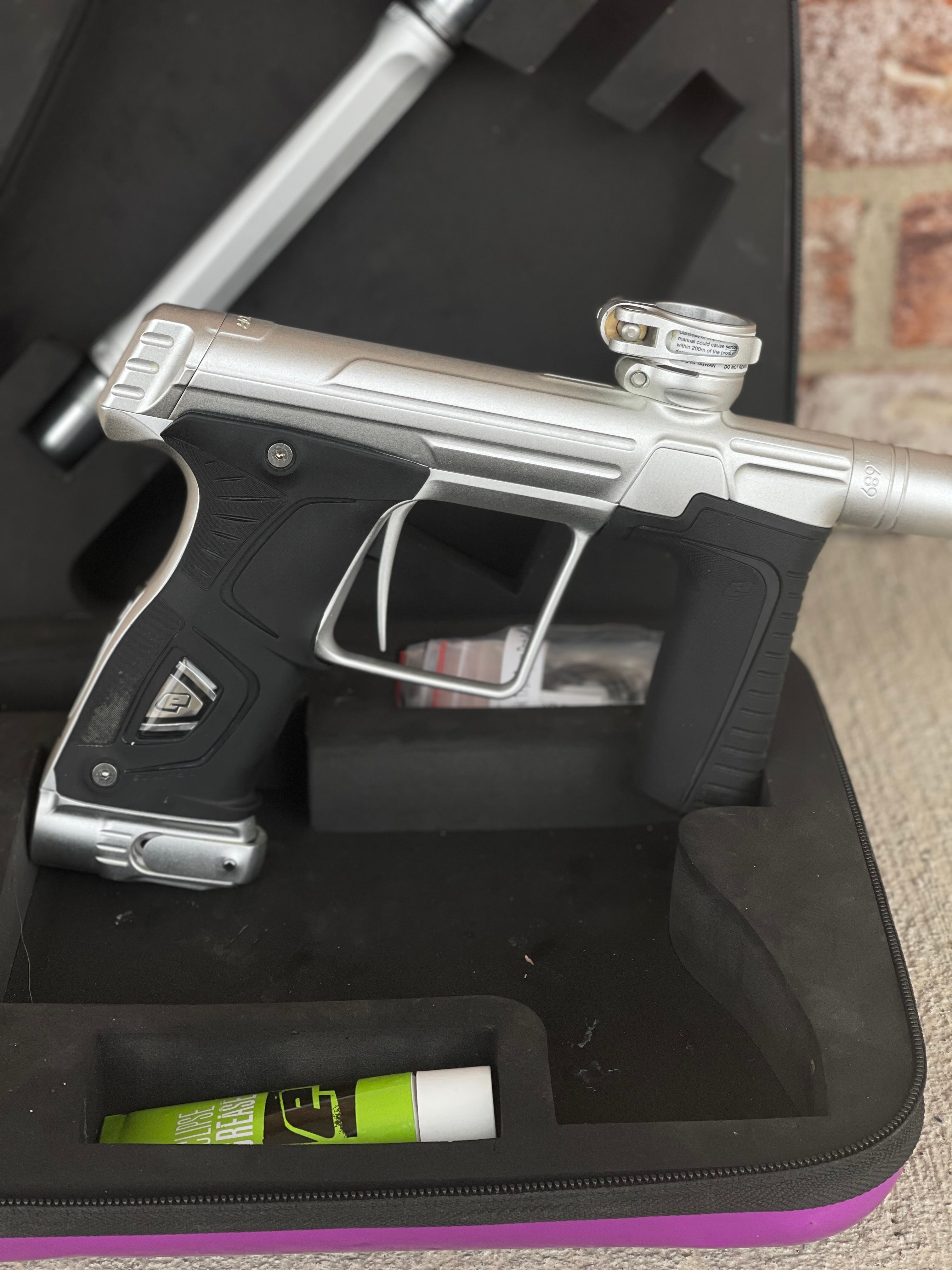 Used Planet Eclipse 170R Paintball Gun - Silver